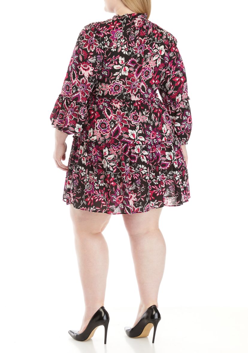 Plus Size Smocked Neck Paisley Floral Babydoll Dress					