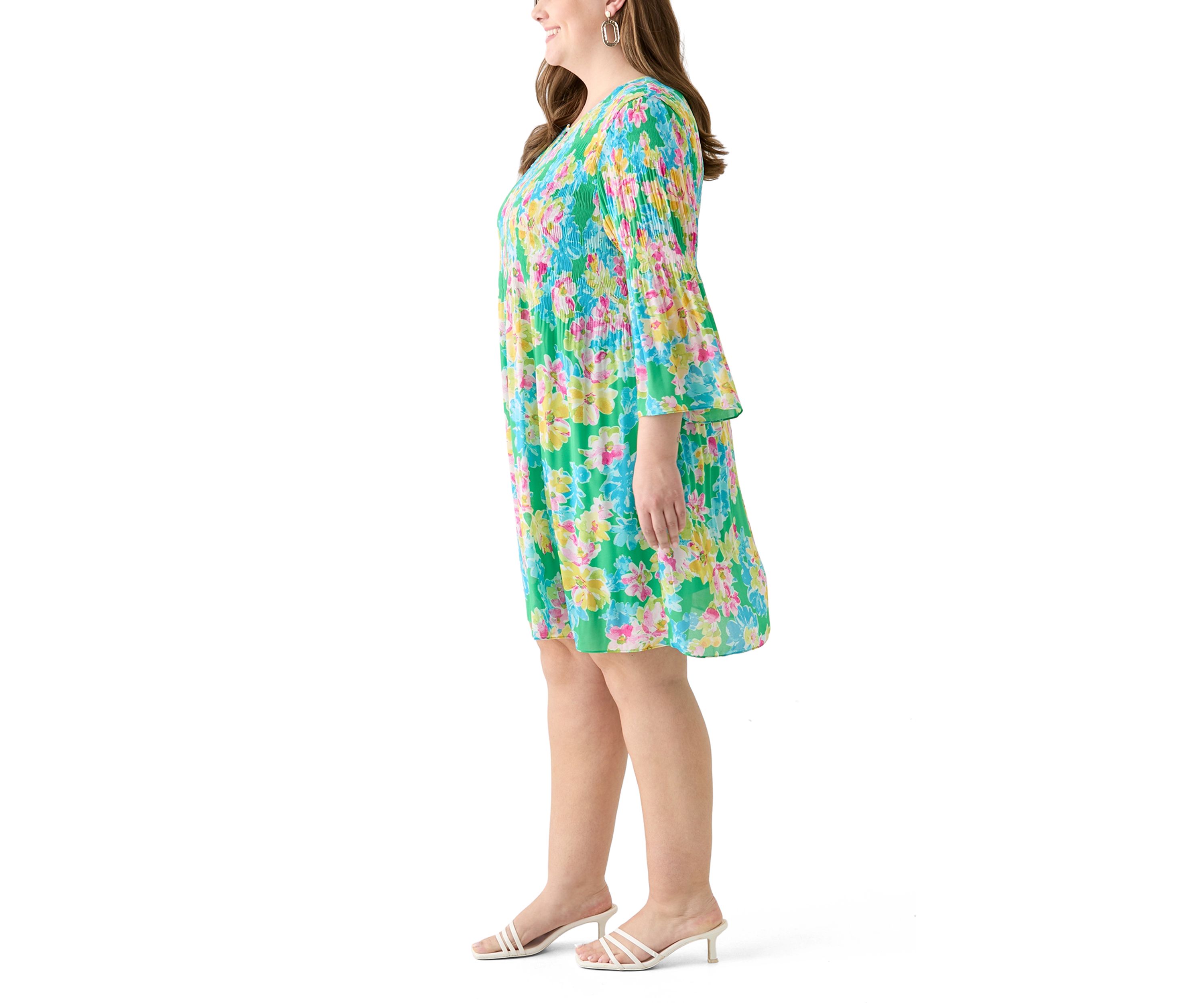 Plus Size Long Sleeve Keyhole Floral Pleater Dress