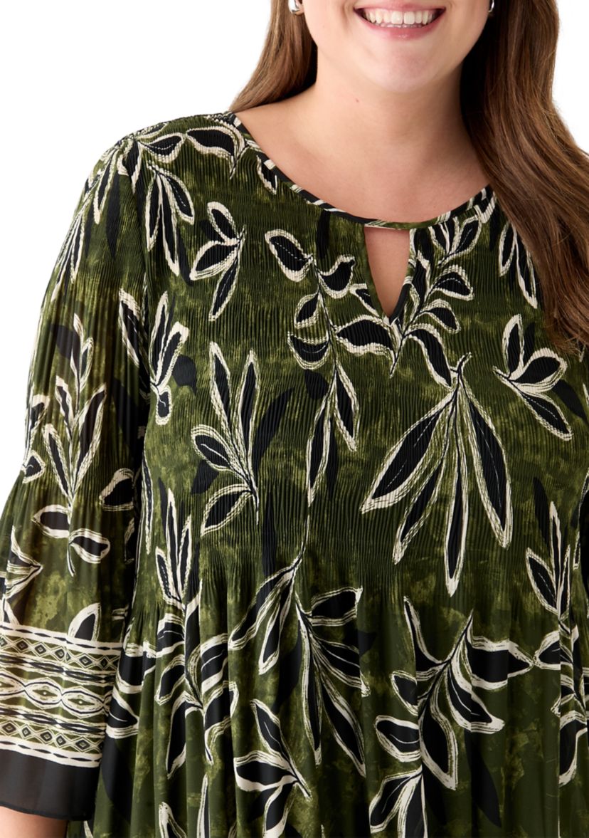 Plus Size Long Sleeve Keyhole Neck Floral Print Pleater Dress