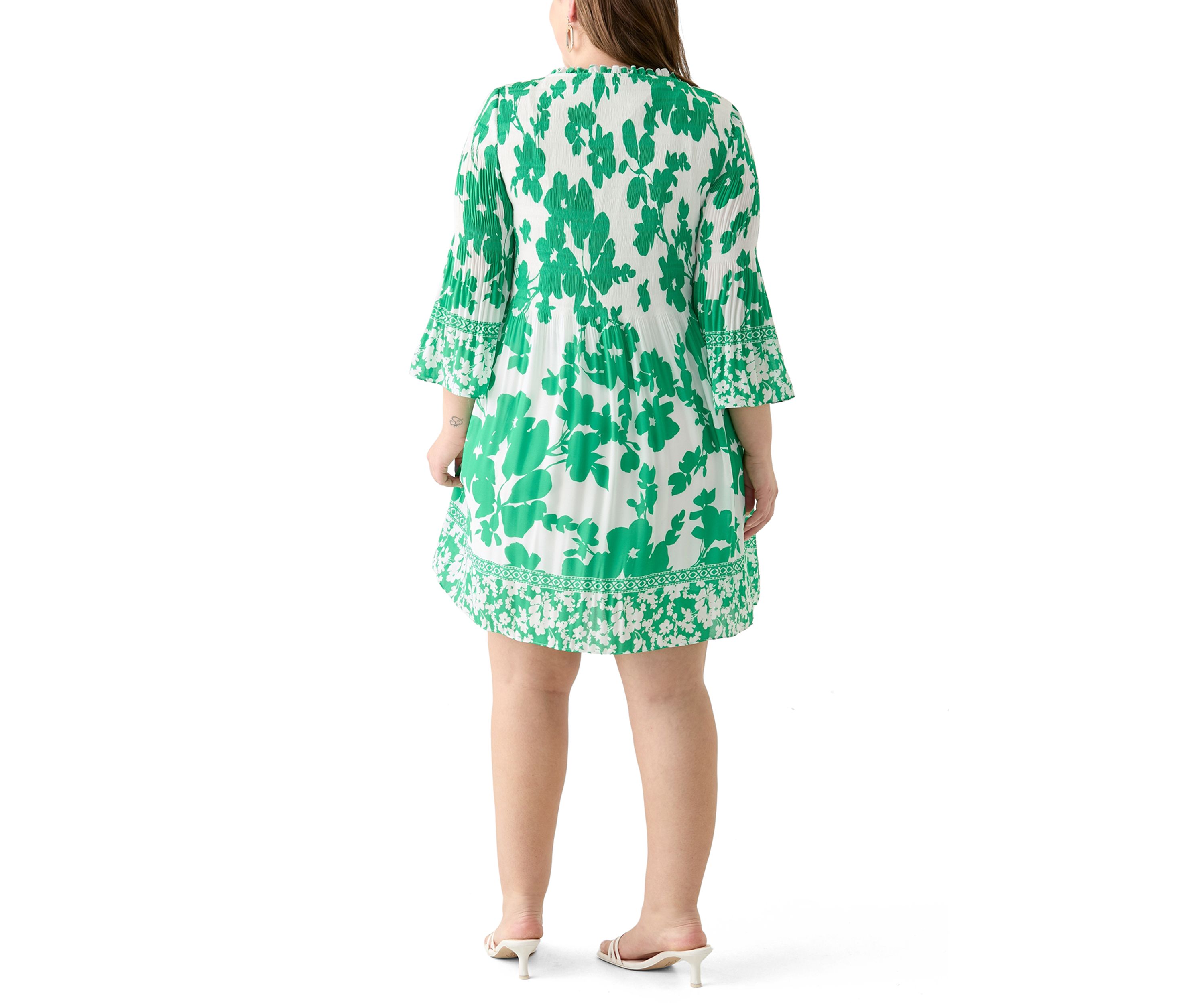 Plus Size Long Sleeve V-Neck Floral Print Pleater Dress