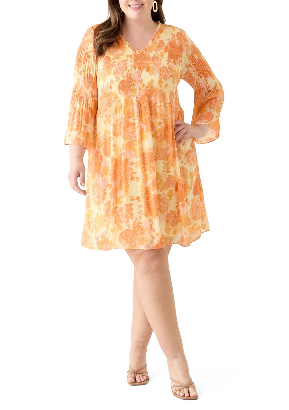 Plus Size Long Sleeve V-Neck Floral Print Pleater Dress
