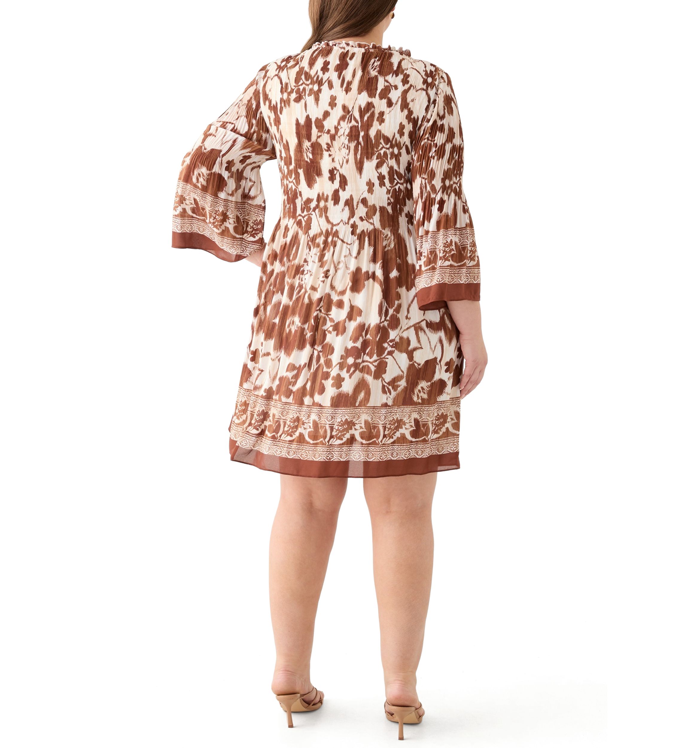 Plus Size Long Sleeve V-Neck Floral Print Pleater Dress
