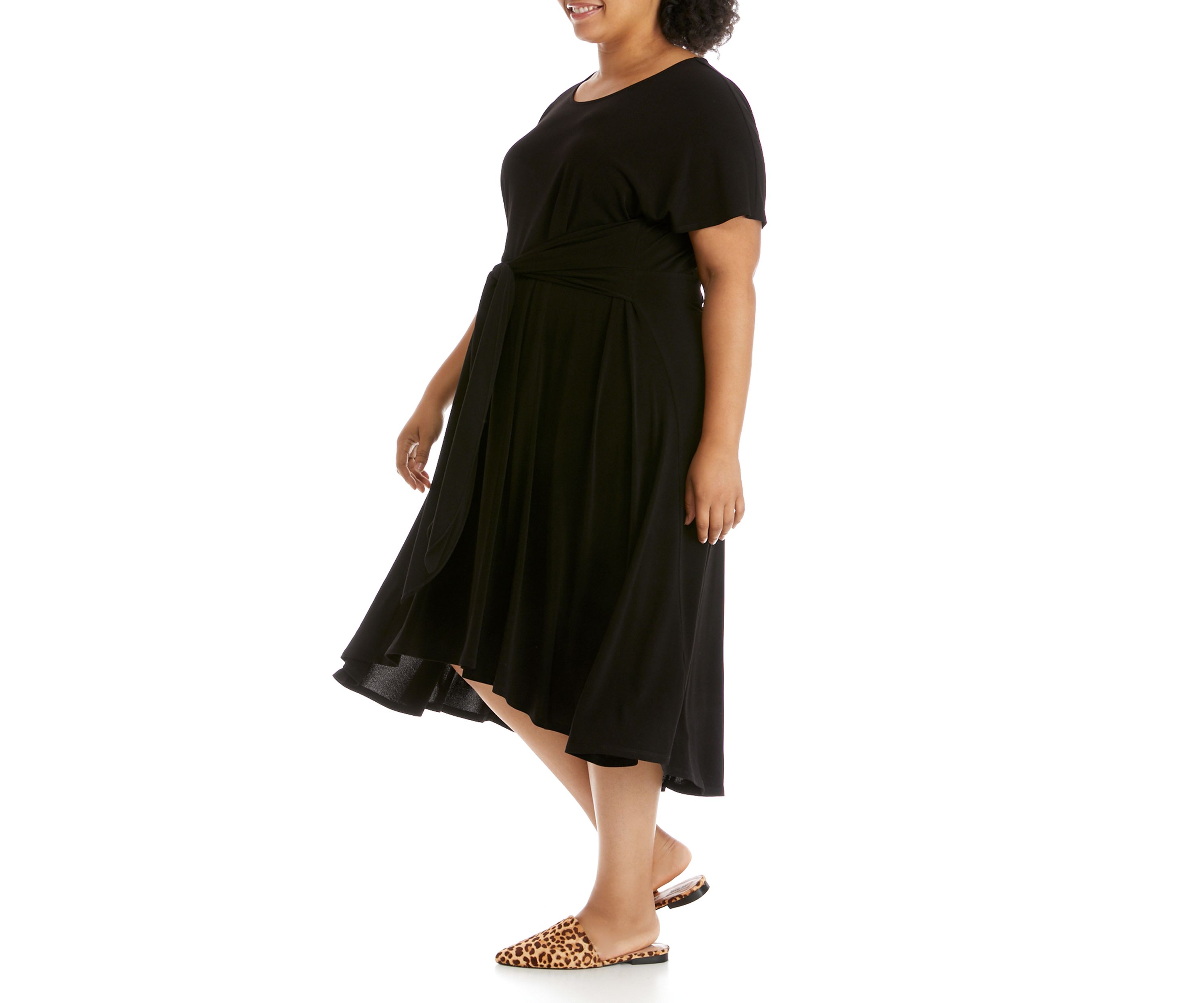 Plus Size Scoop Neck Tie Front Knit Dress