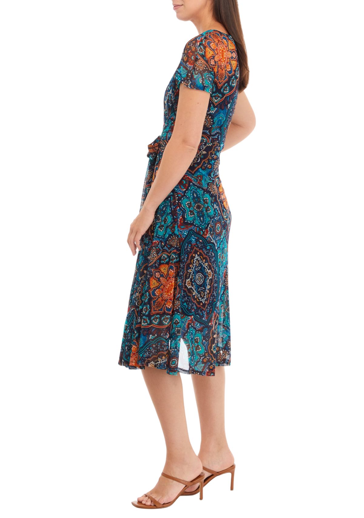 Short Sleeve Round Neck Abstract Print Tie Waist Fit and Flare Dress