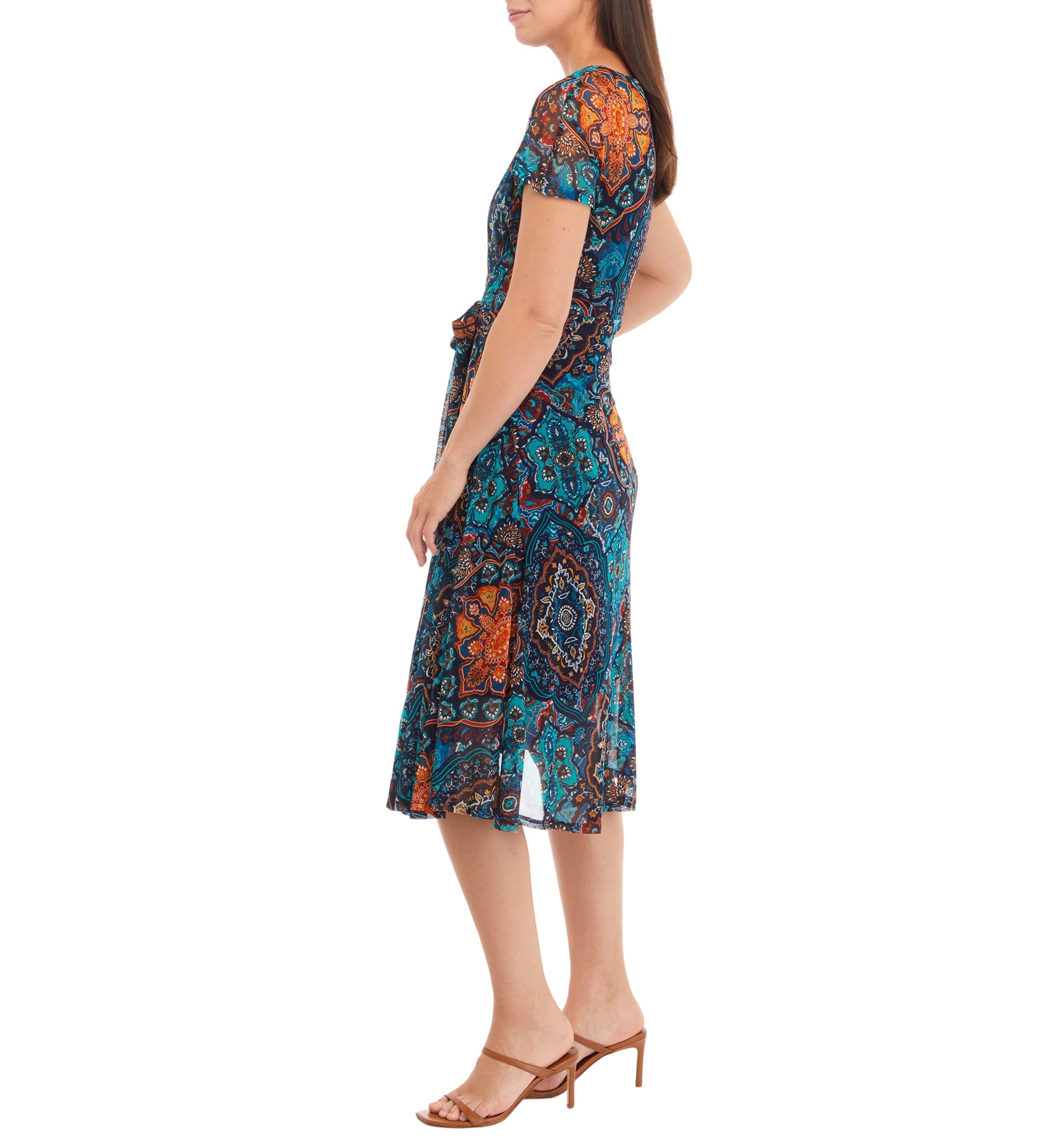 Short Sleeve Round Neck Abstract Print Tie Waist Fit and Flare Dress