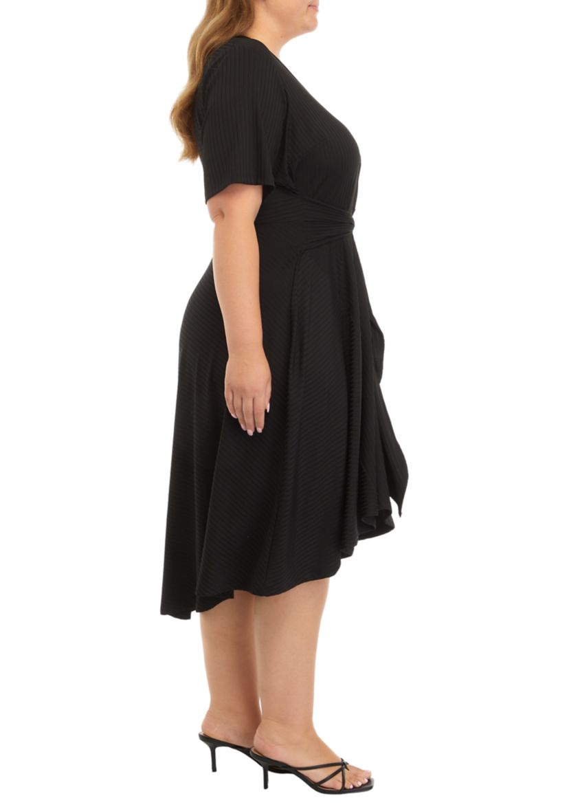 Plus Size Short Puff Sleeve Dress 