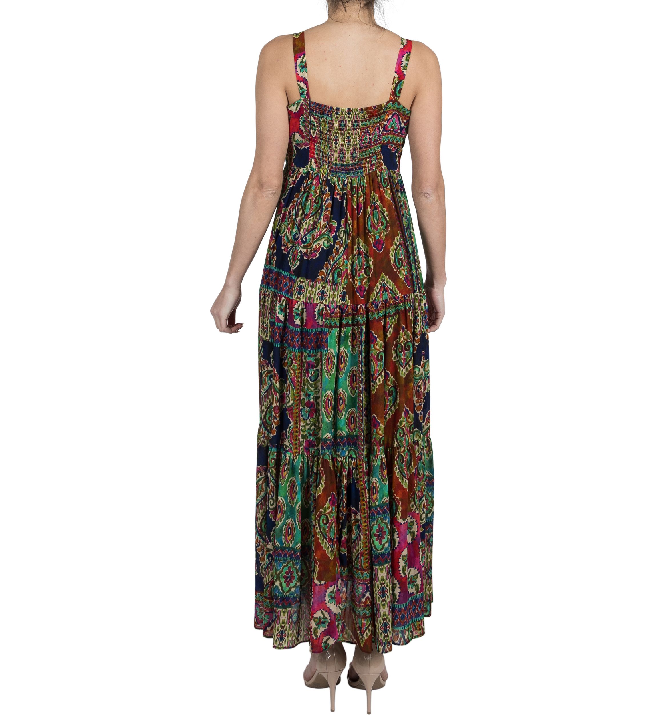 Womens Sleeveless V-Neck Printed A-Line Maxi Dress