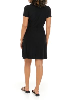 Juniors' Short Sleeve Collared Wrap Dress