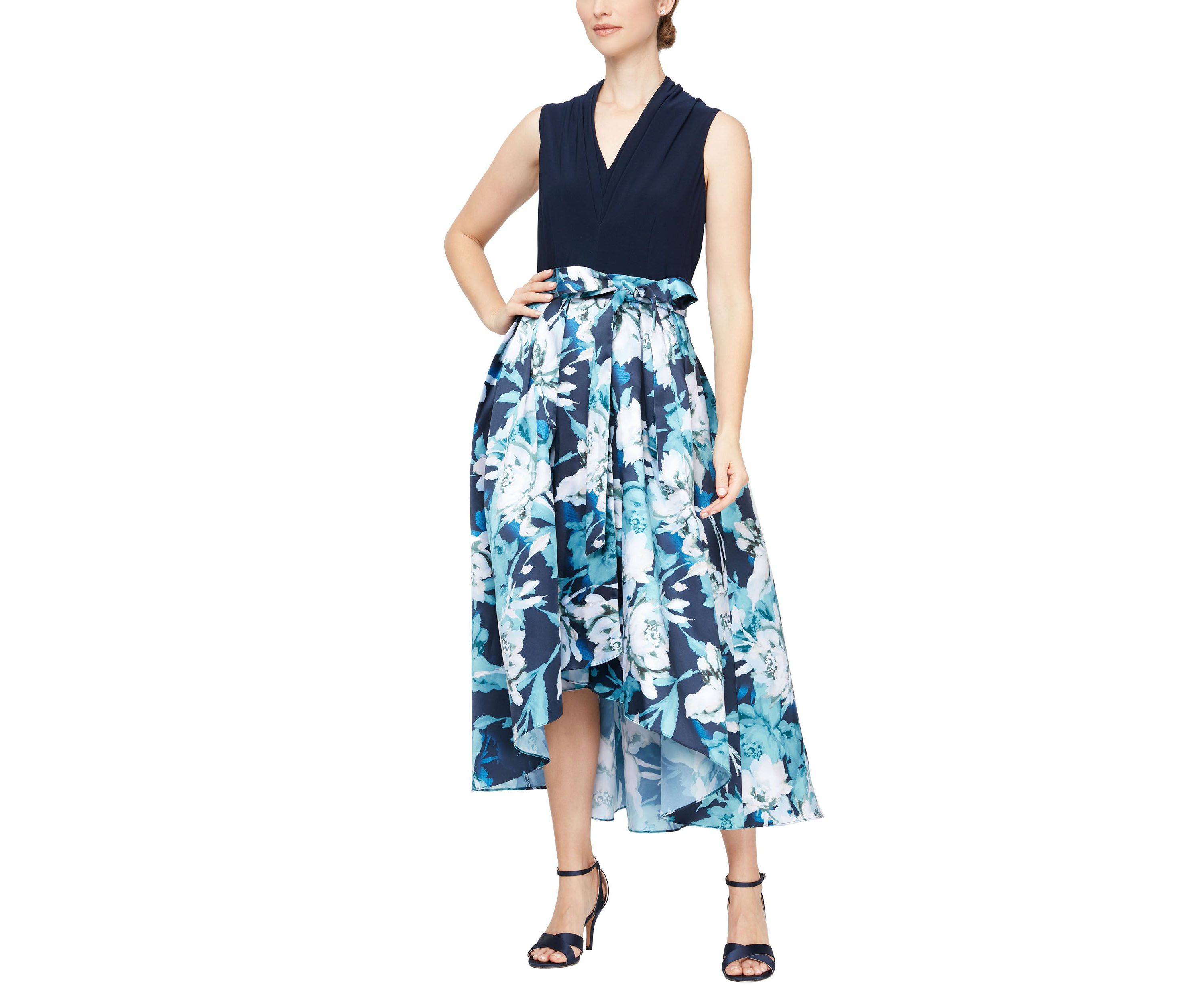 Sleeveless V Neck Dress