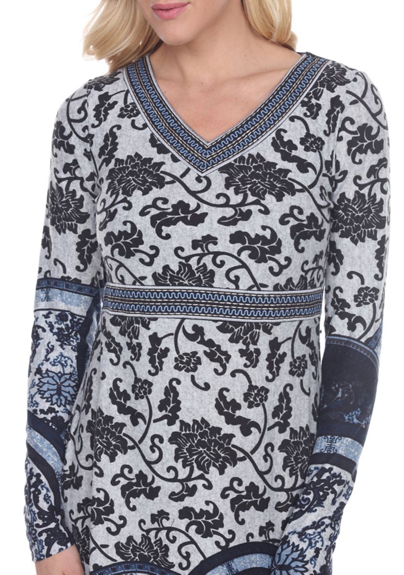 Naarah Embroidered Sweater Dress
