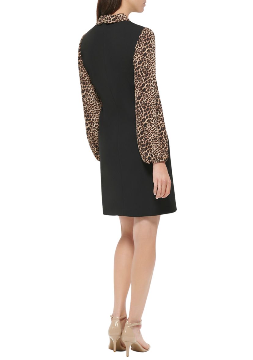 Womens Long Sleeve Collared Printed Dress