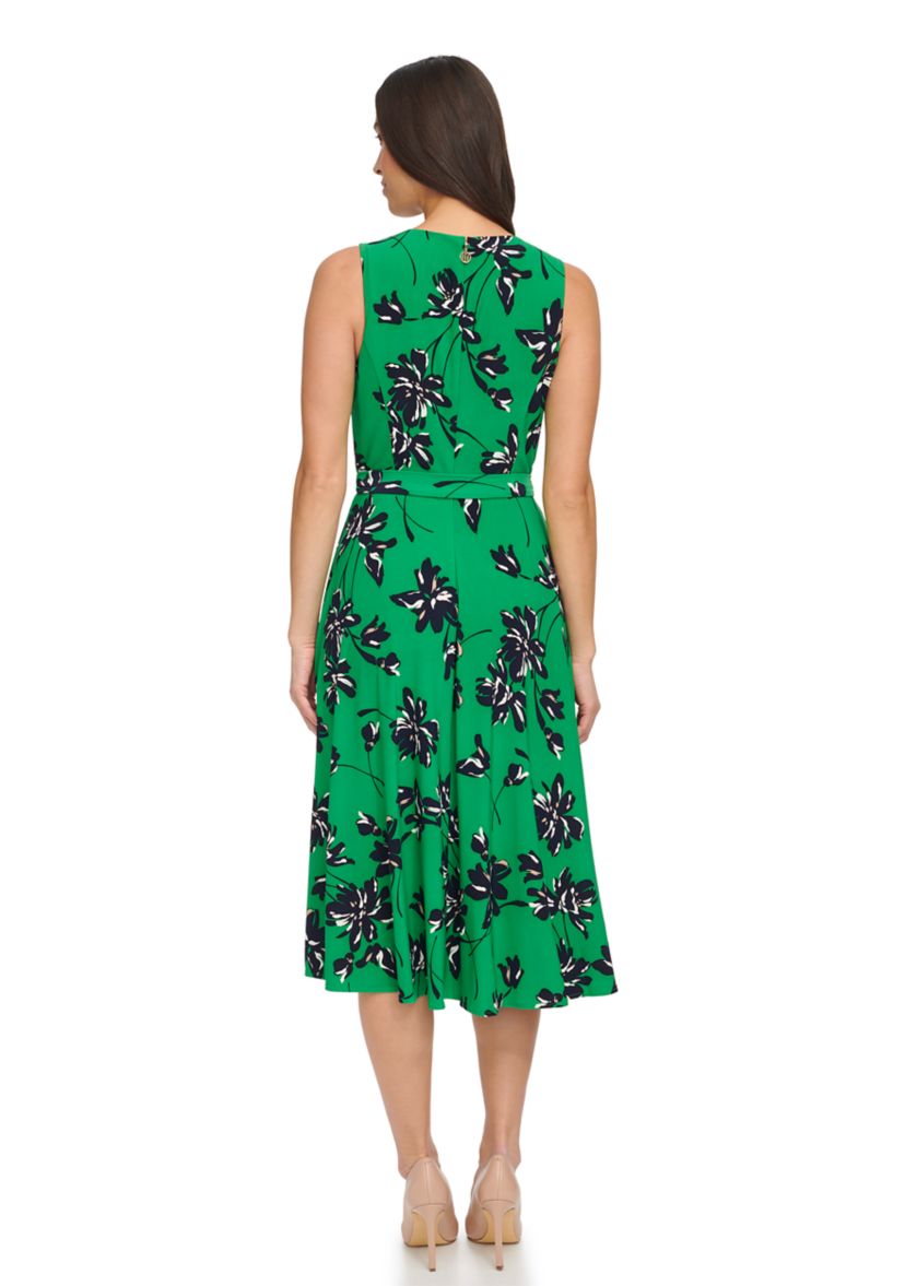 Womens Windblown Camille Floral Dress with Belt