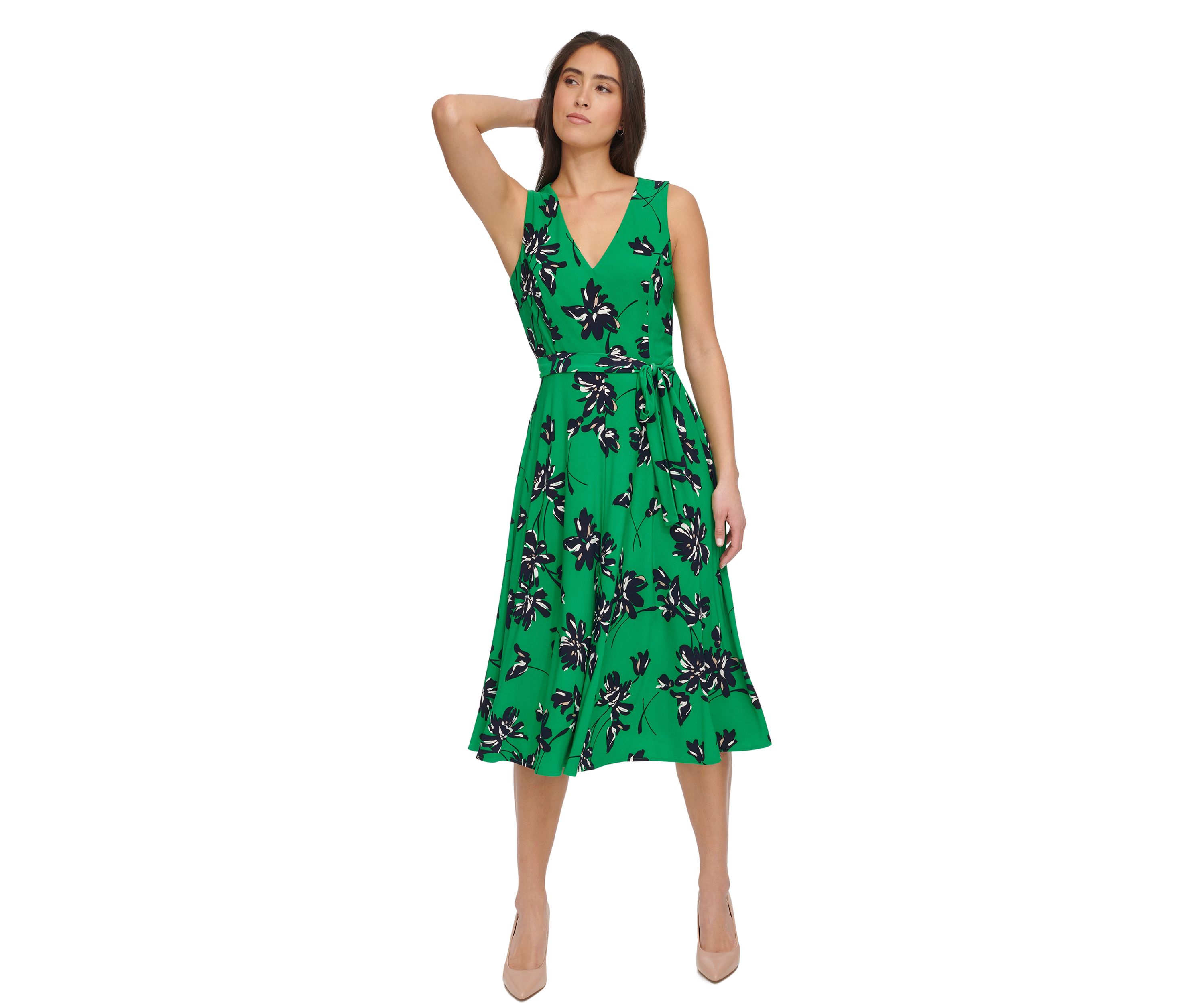 Womens Windblown Camille Floral Dress with Belt