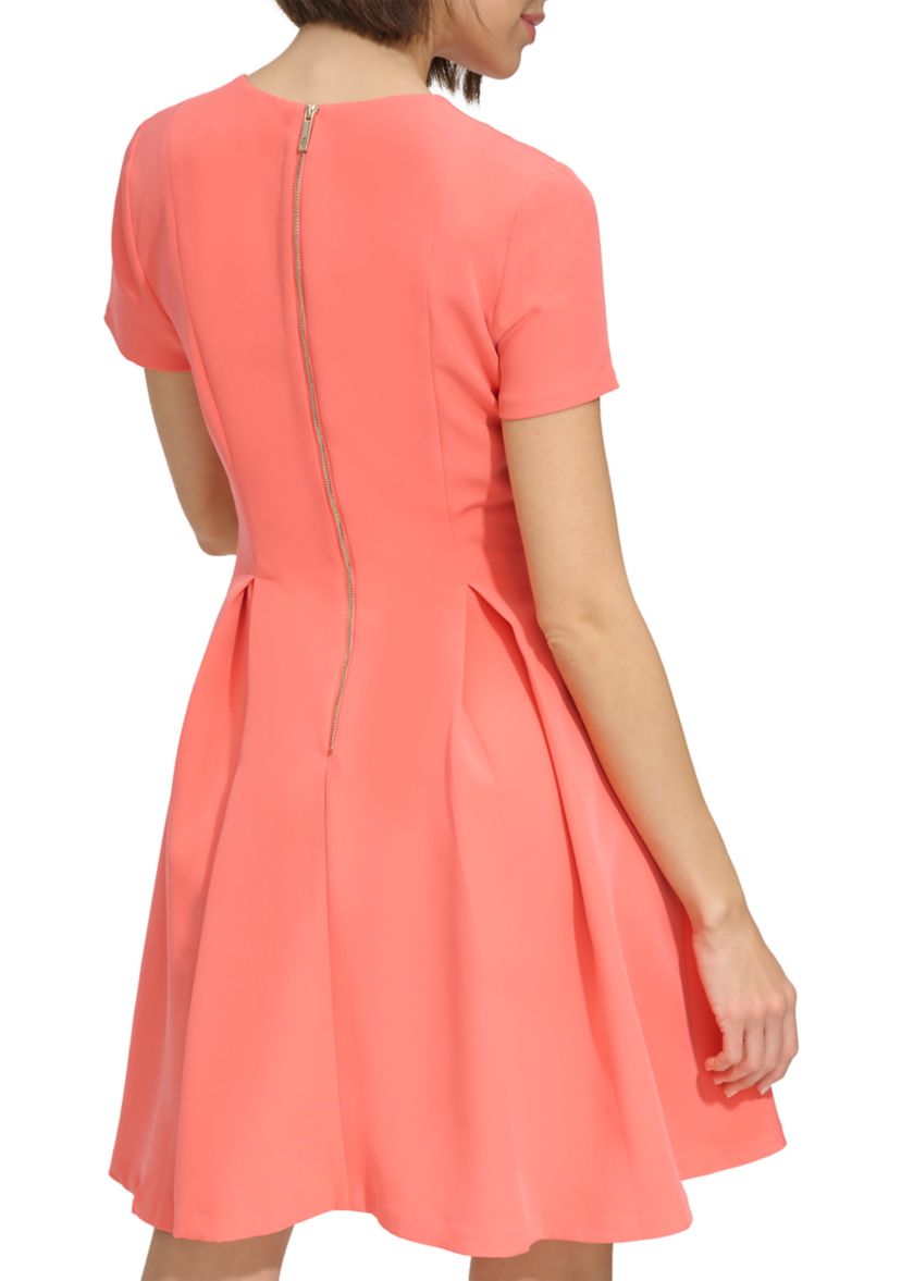 Womens Short Sleeve Knit Novelty Dress
