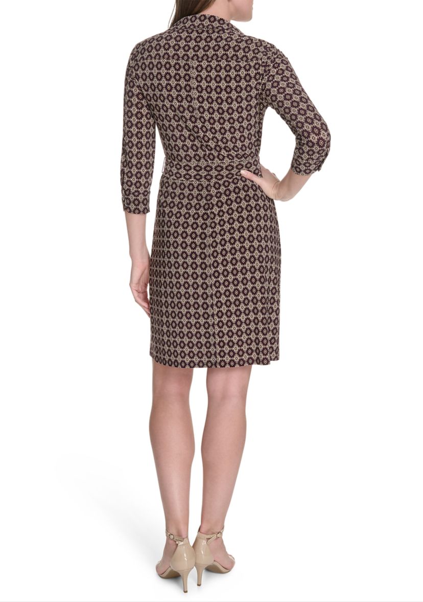 Womens 3/4 Length Sleeve Collared Fit and Flare Dress 