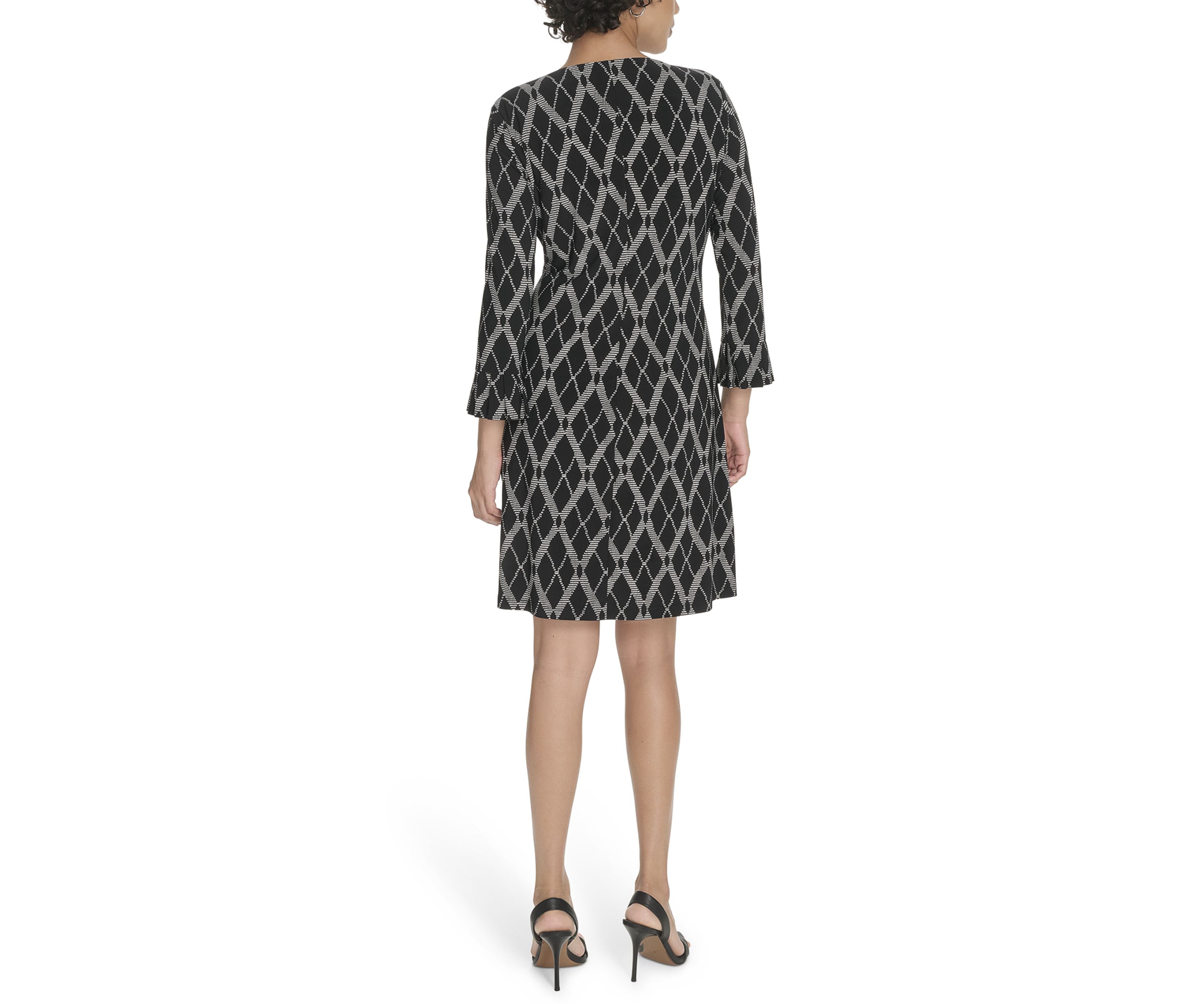 Womens 3/4 Sleeve Length Pleated Shift Dress 