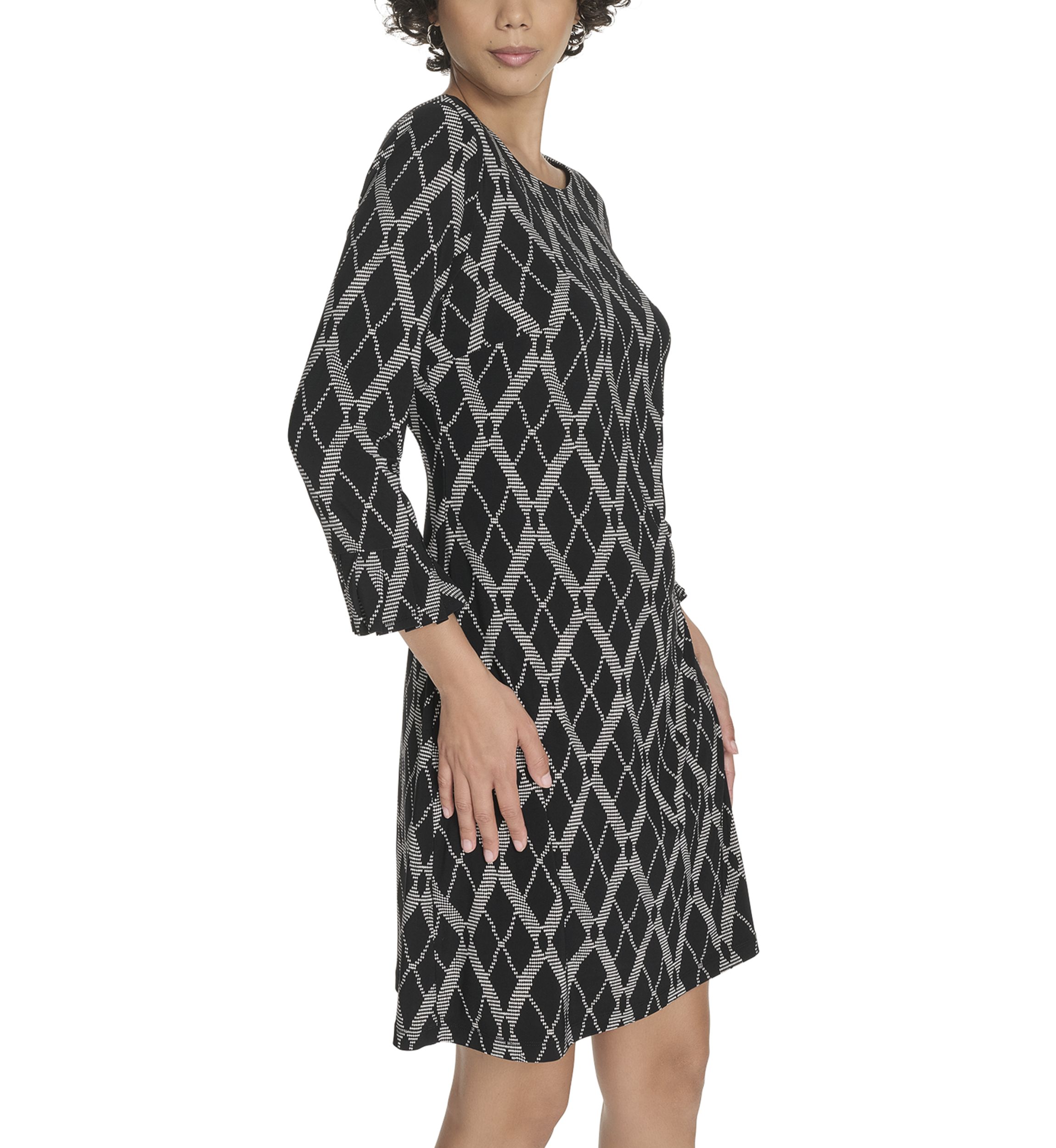 Womens 3/4 Sleeve Length Pleated Shift Dress 