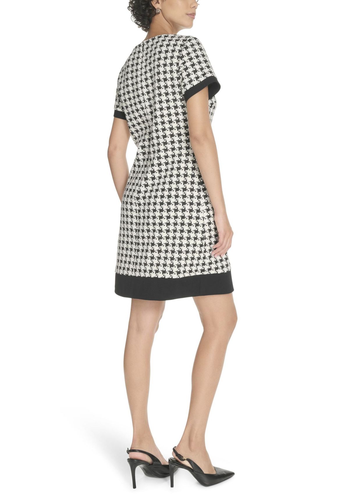 Womens Short Sleeve Houndstooth Shift Dress 