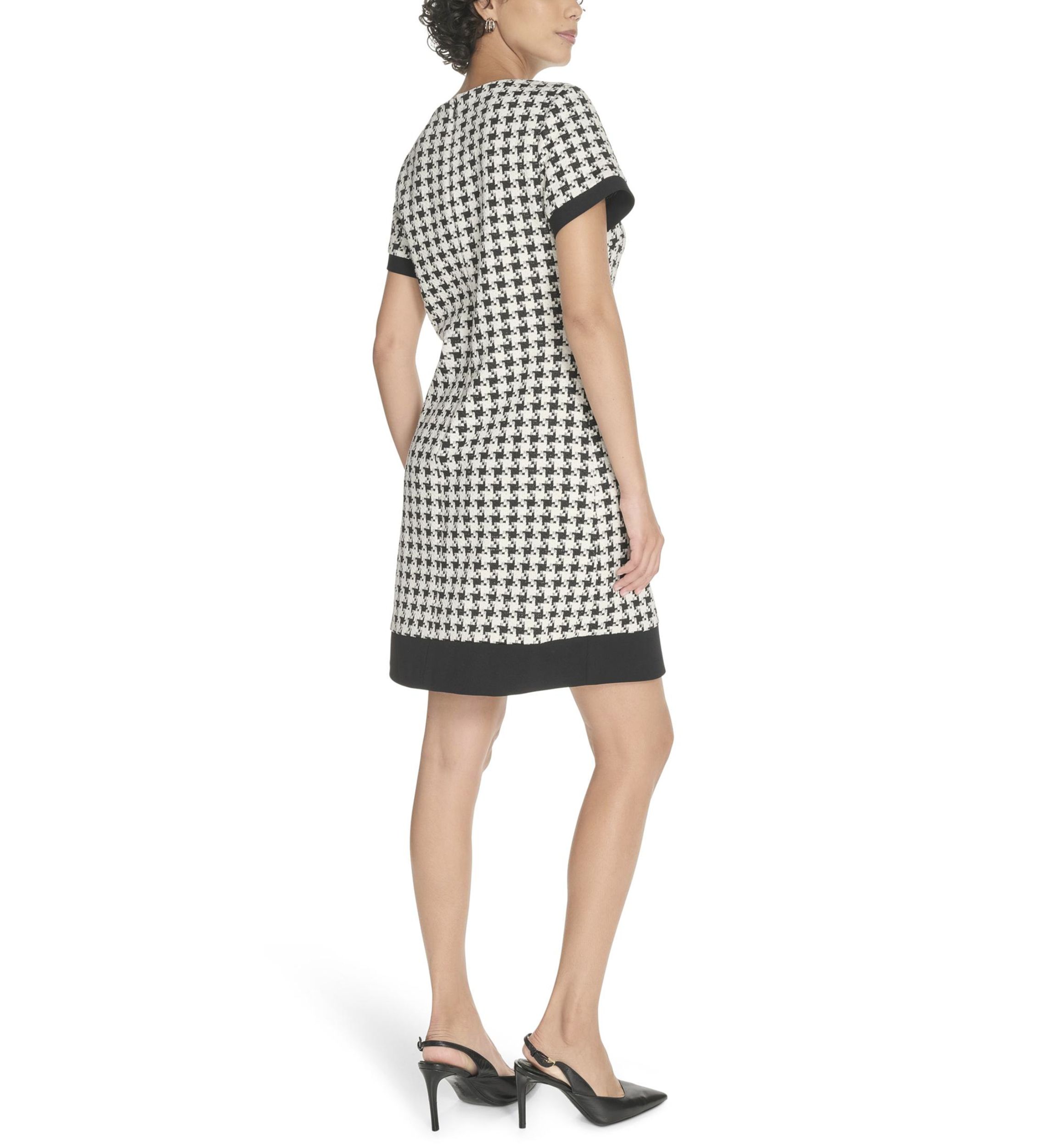 Womens Short Sleeve Houndstooth Shift Dress 