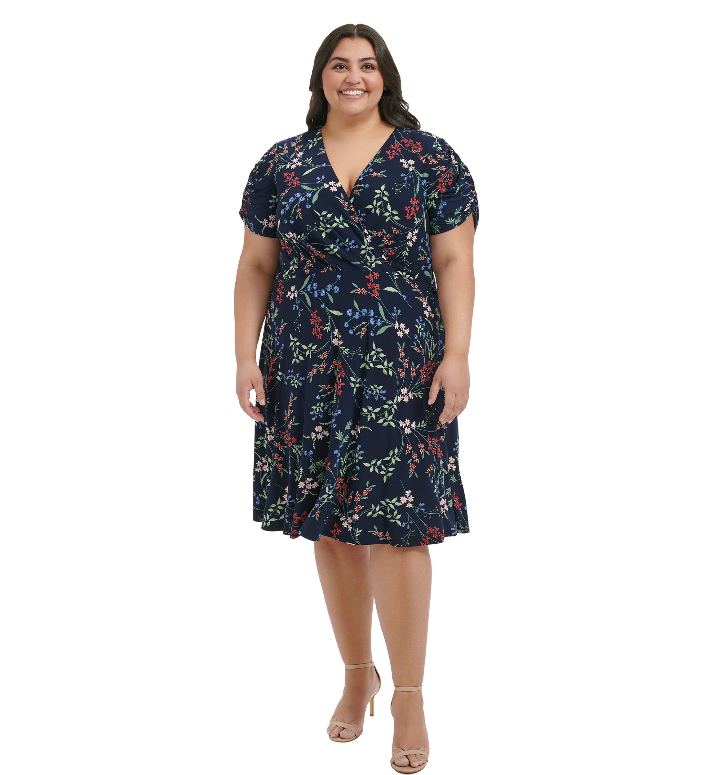 Plus Size Ruched Floral Dress