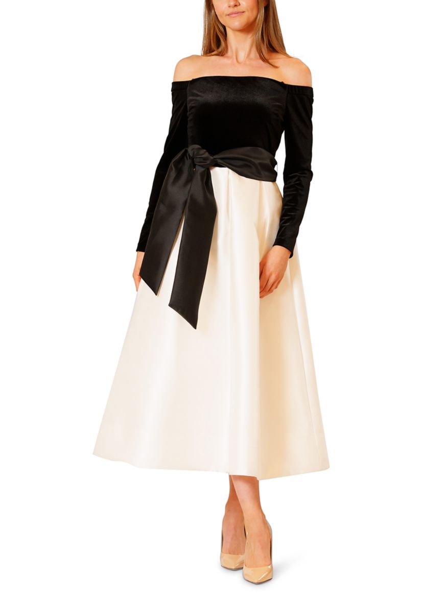 Womens Long Sleeve Off the Shoulder Velvet Bodice Gown with Bow Waist
