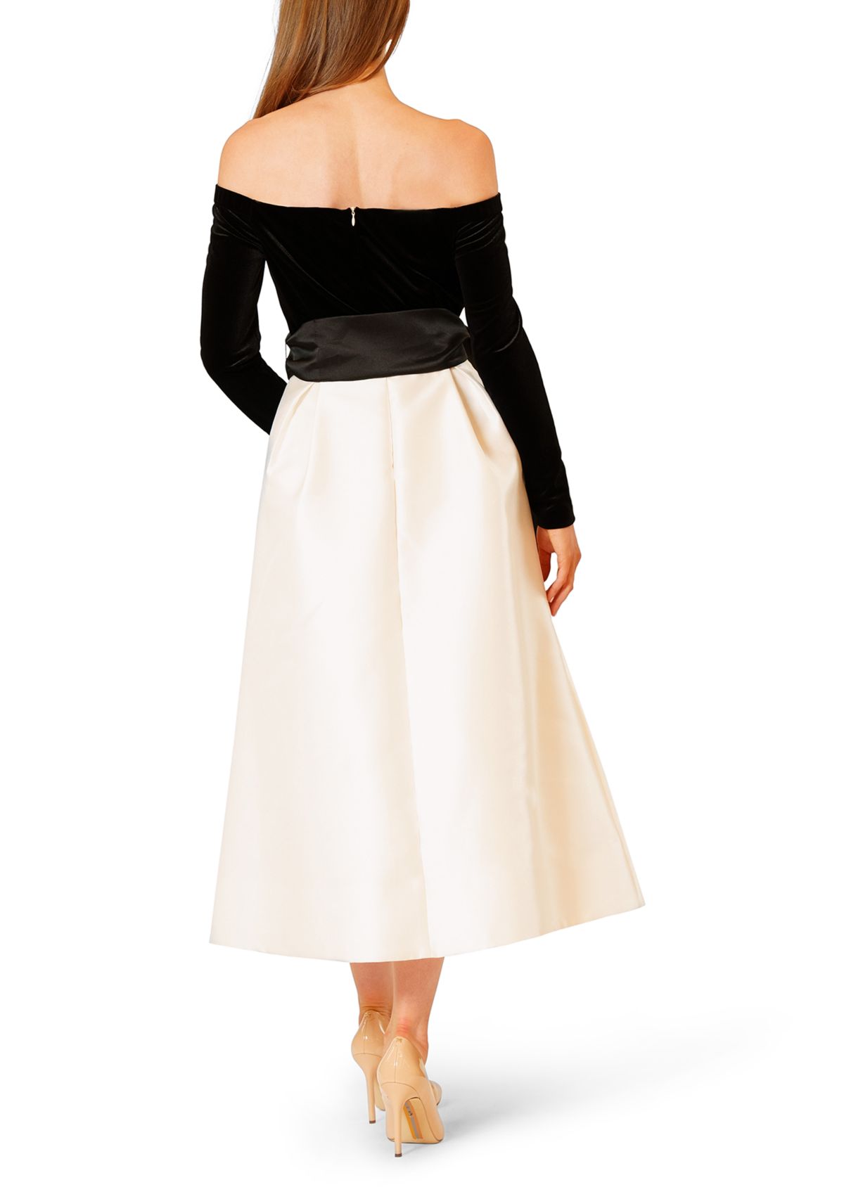 Womens Long Sleeve Off the Shoulder Velvet Bodice Gown with Bow Waist