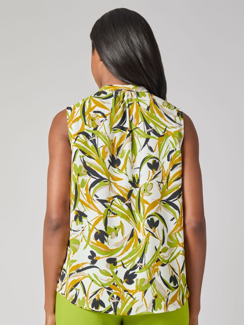 Jewel Neck Sleeveless Blouse