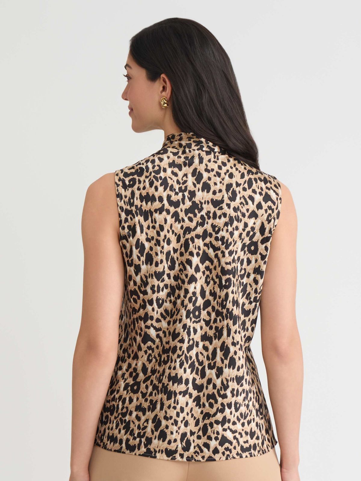 Petite Animal Print Sleeveless Tie Neck Blouse
