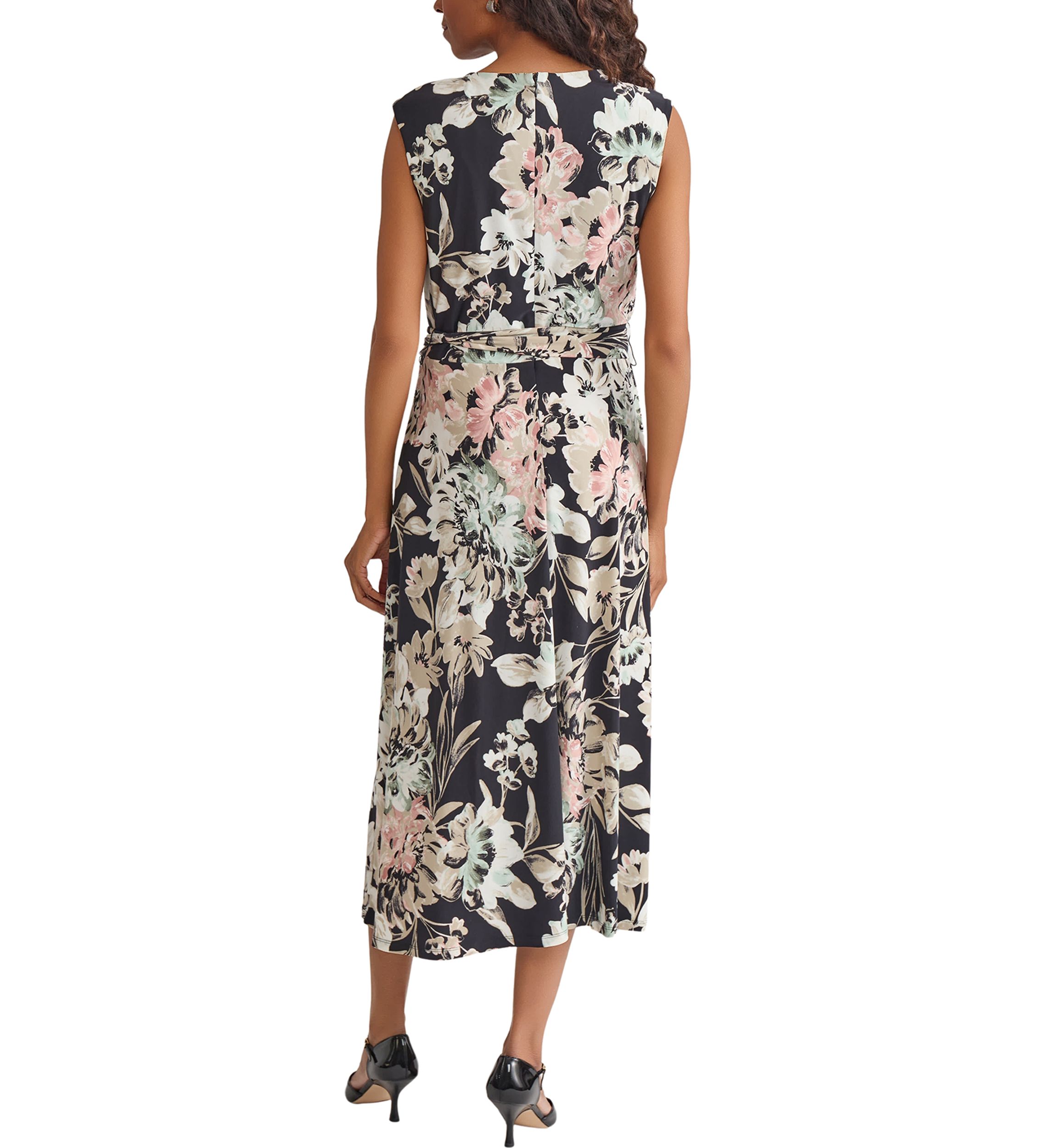 Soft Floral Print Pleat Neck Knit Dress