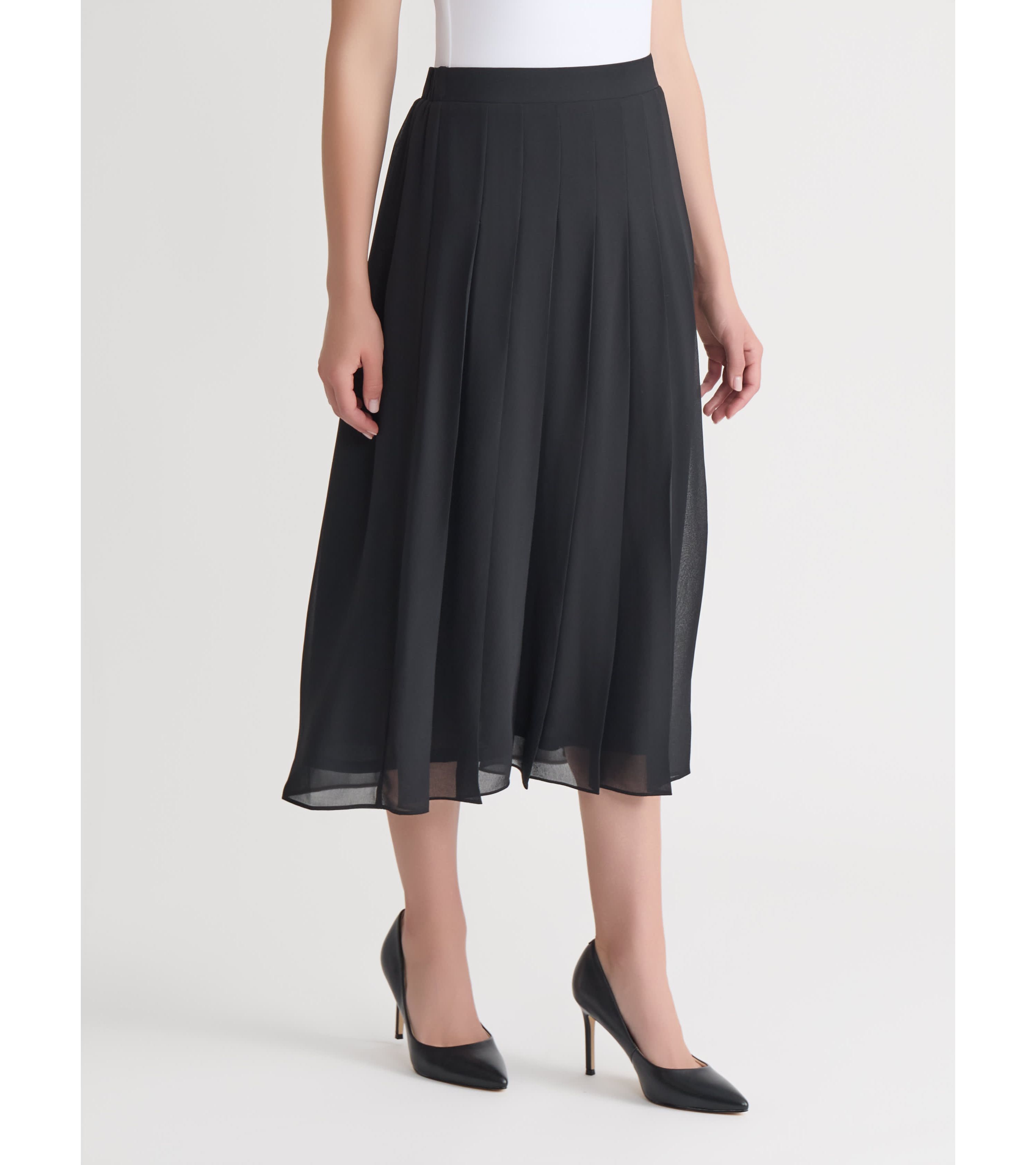 Petite Chiffon Pull On Pleated Skirt