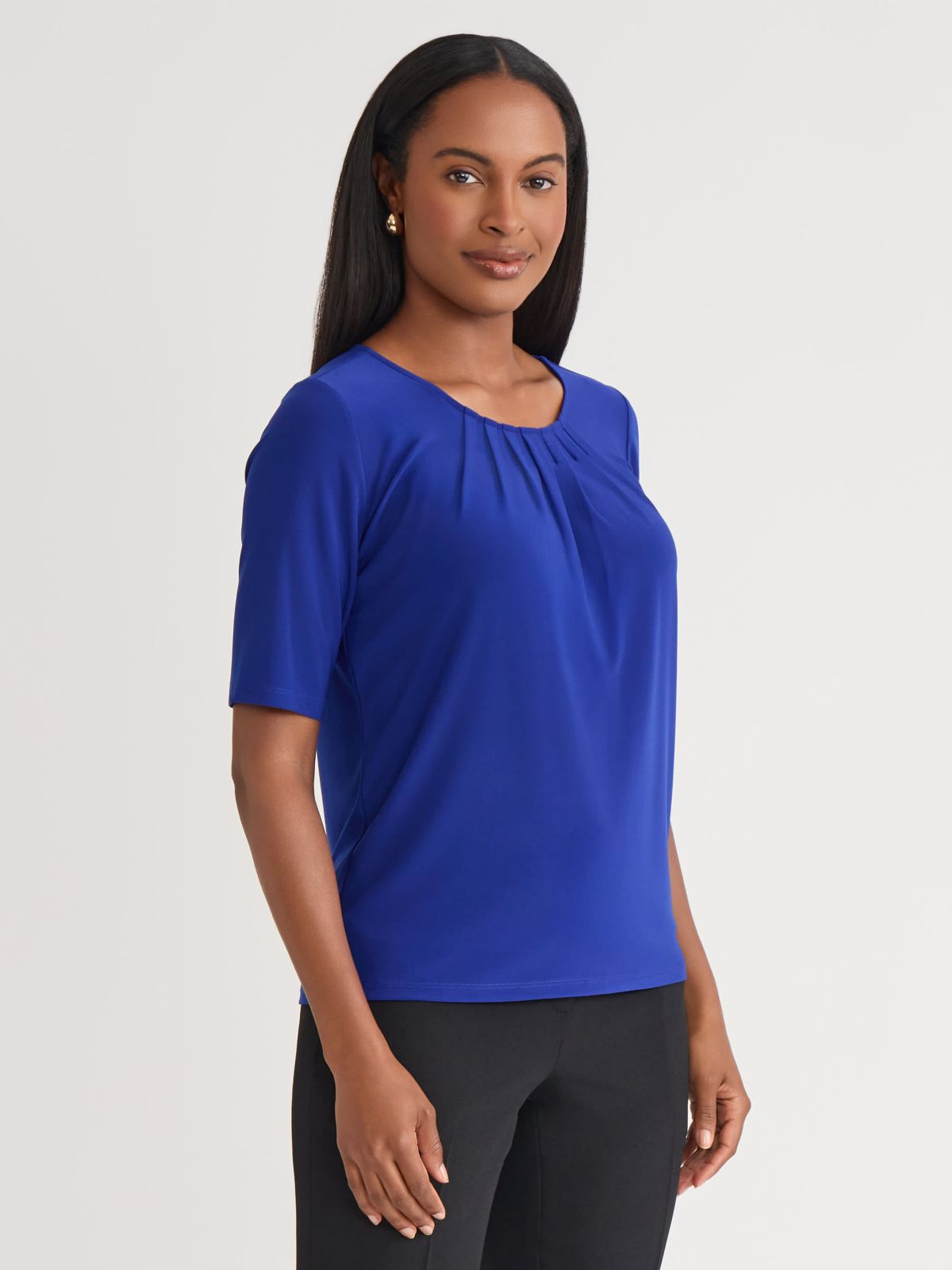 Womens Short Sleeve Pleat Neck Knit Top