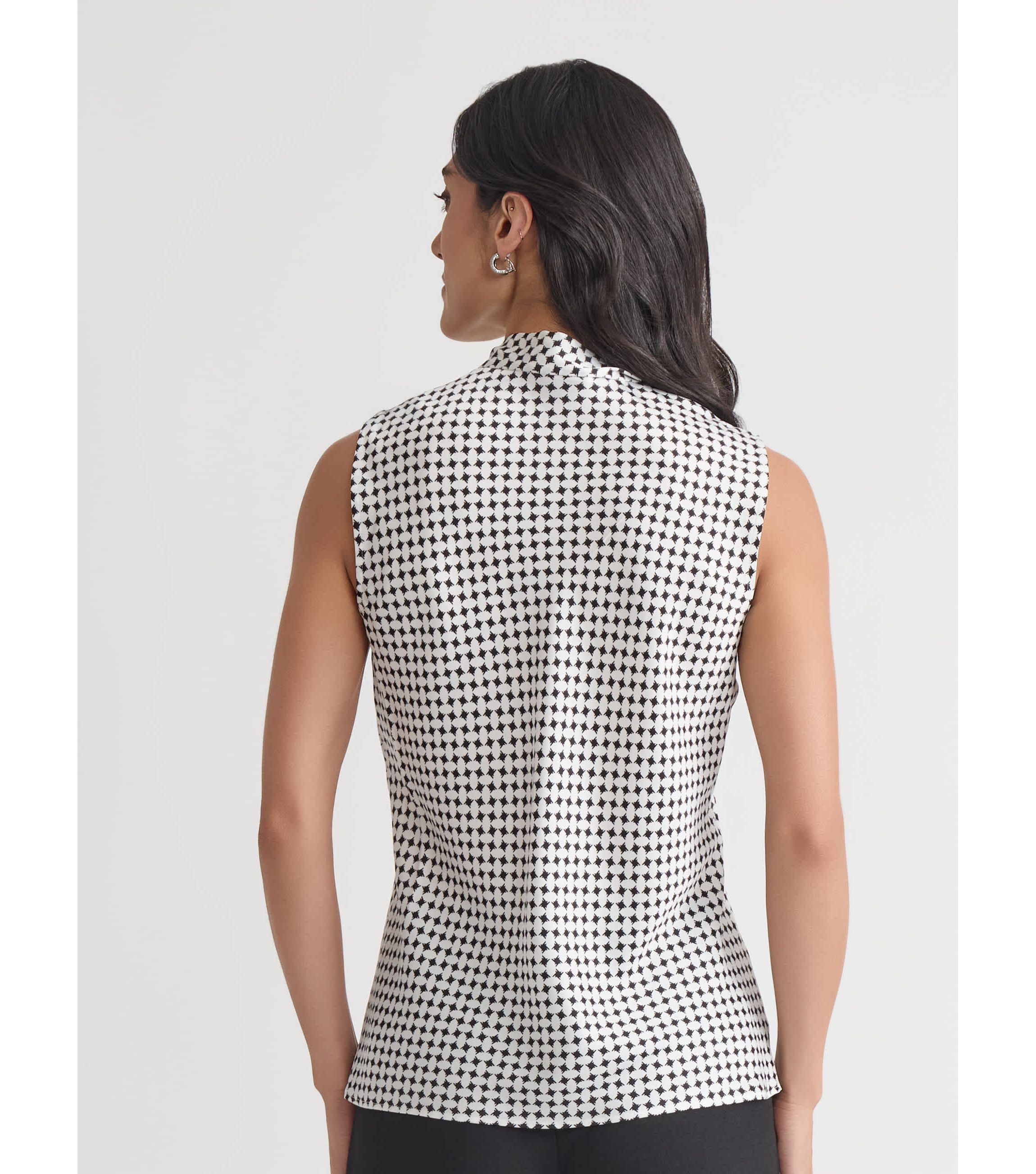 Petite Geo Print Sleeveless Tie Neck Blouse