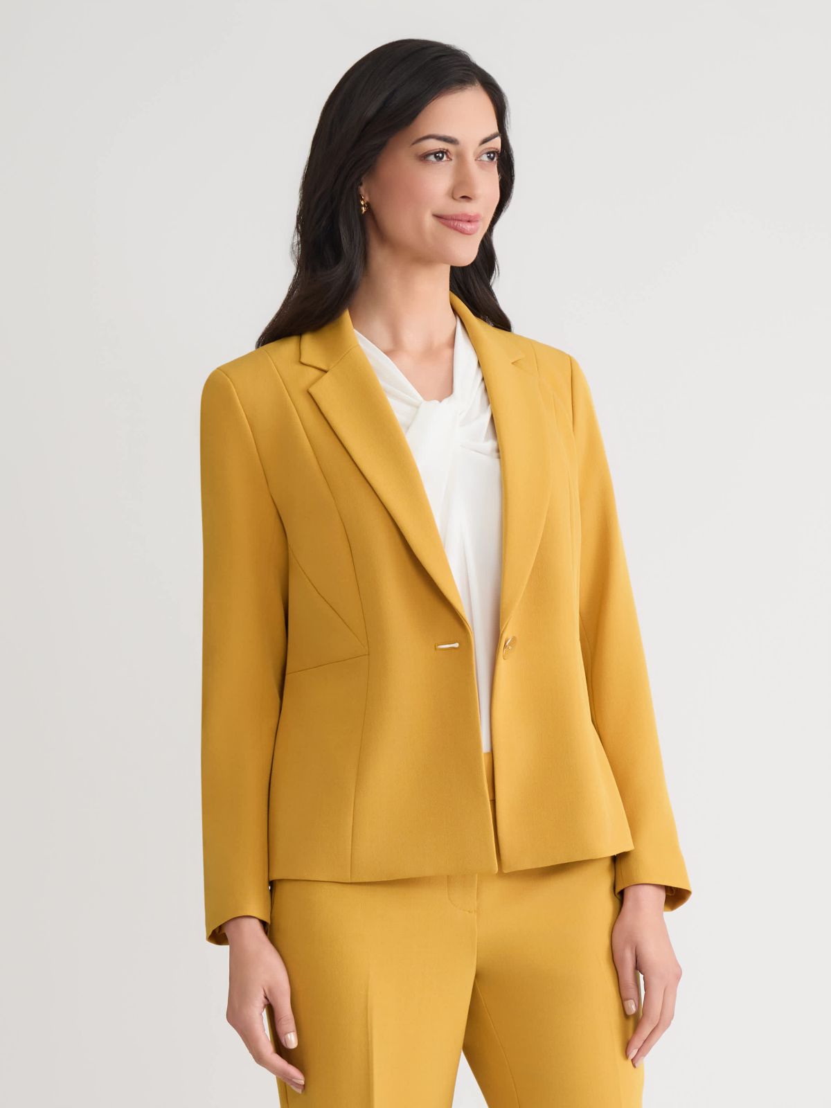 Womens Stretch Crepe One Button Seamed Jacket