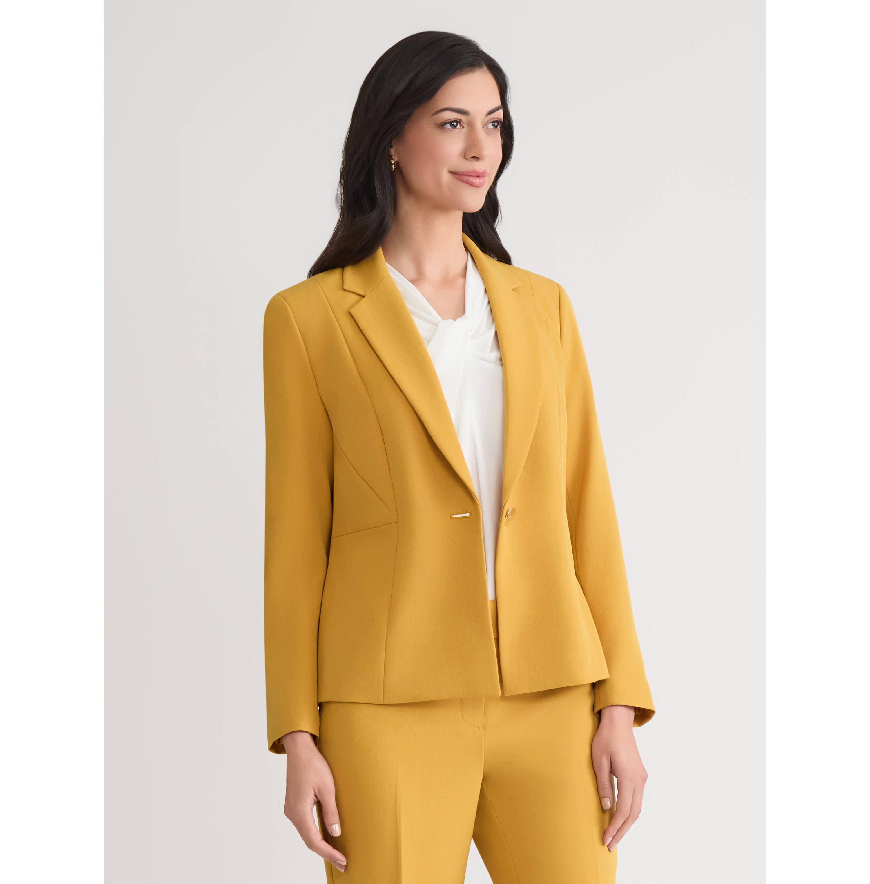 Womens Stretch Crepe One Button Seamed Jacket