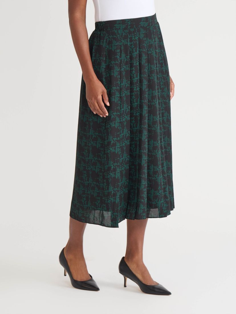 Petite Texture Print Pull On Pleated Skirt