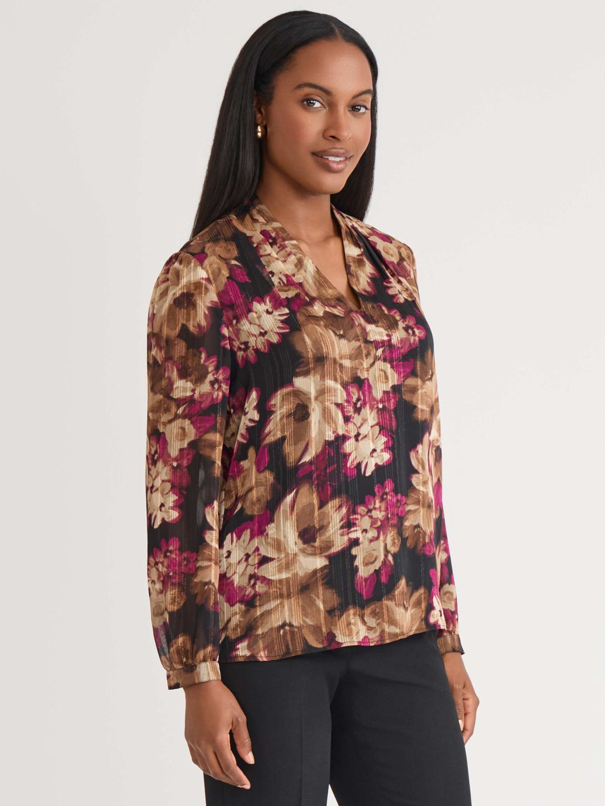 Petite Floral Print Long Sleeve V-Neck Blouse