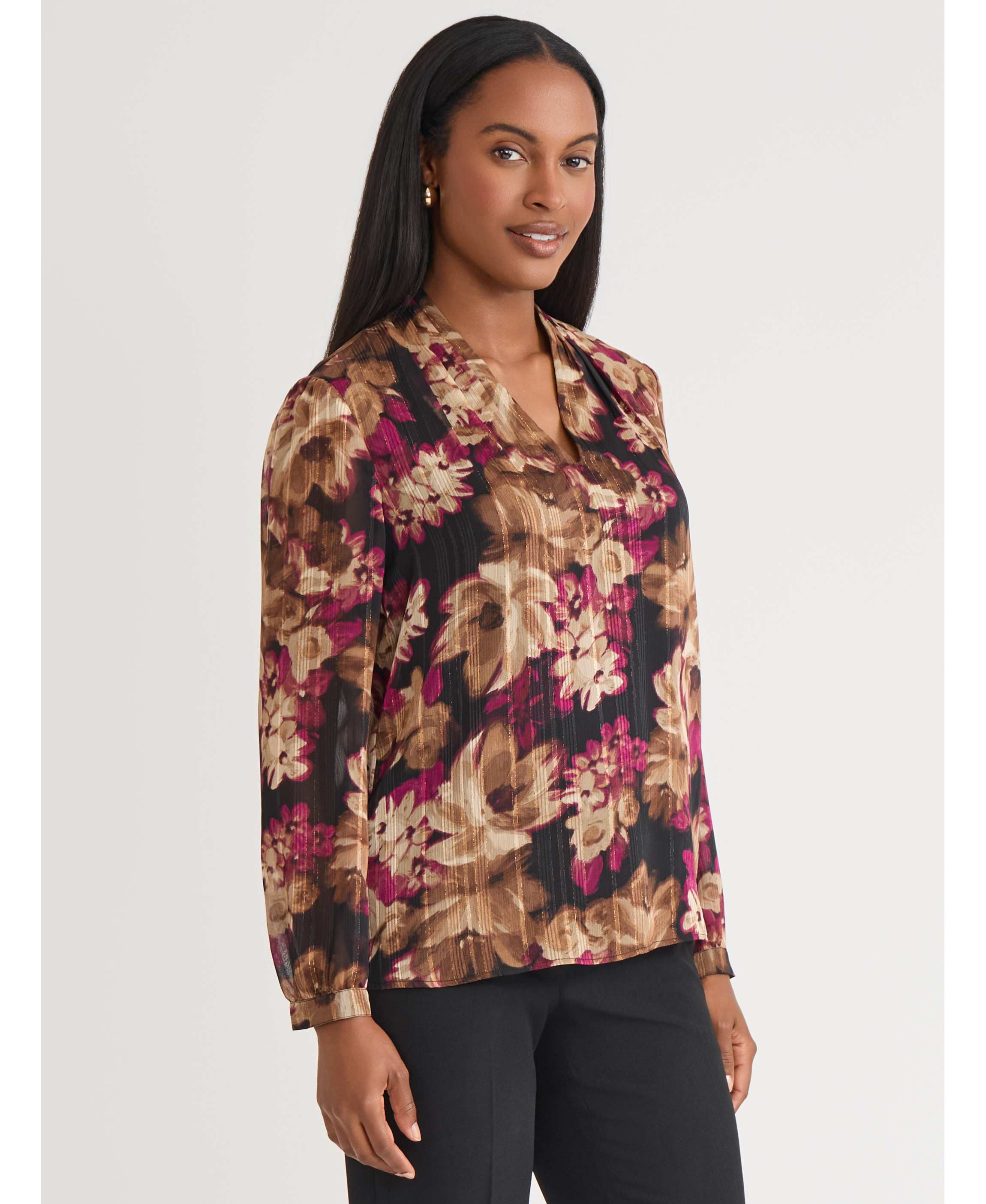 Petite Floral Print Long Sleeve V-Neck Blouse
