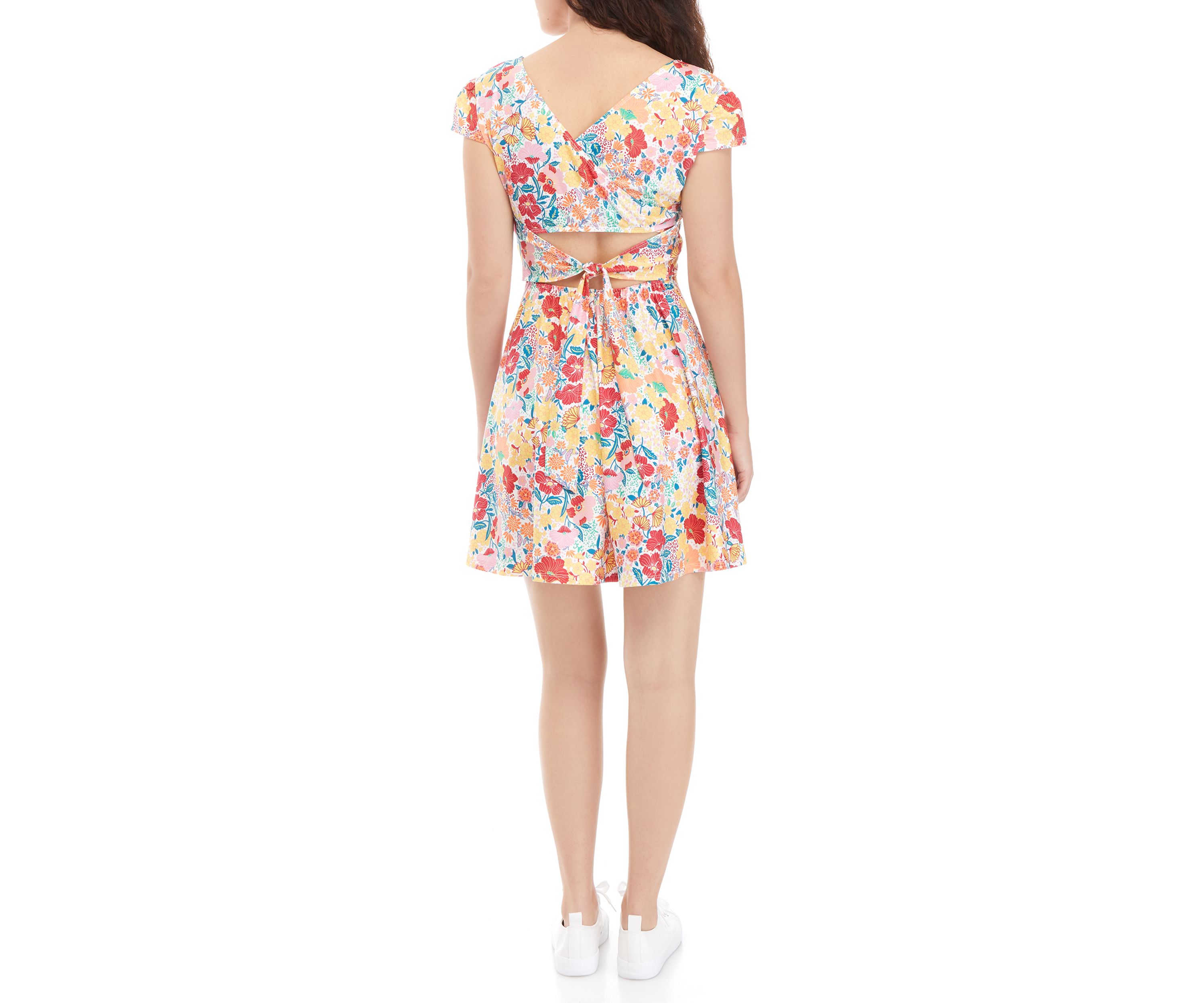 Juniors Short Sleeve Deep V Cutout Dress 