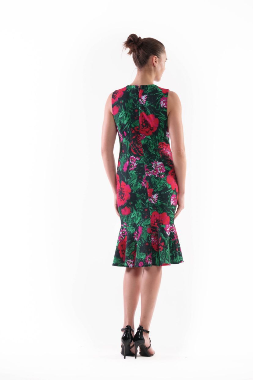 SCOOP NECK RUFFLE DRESS