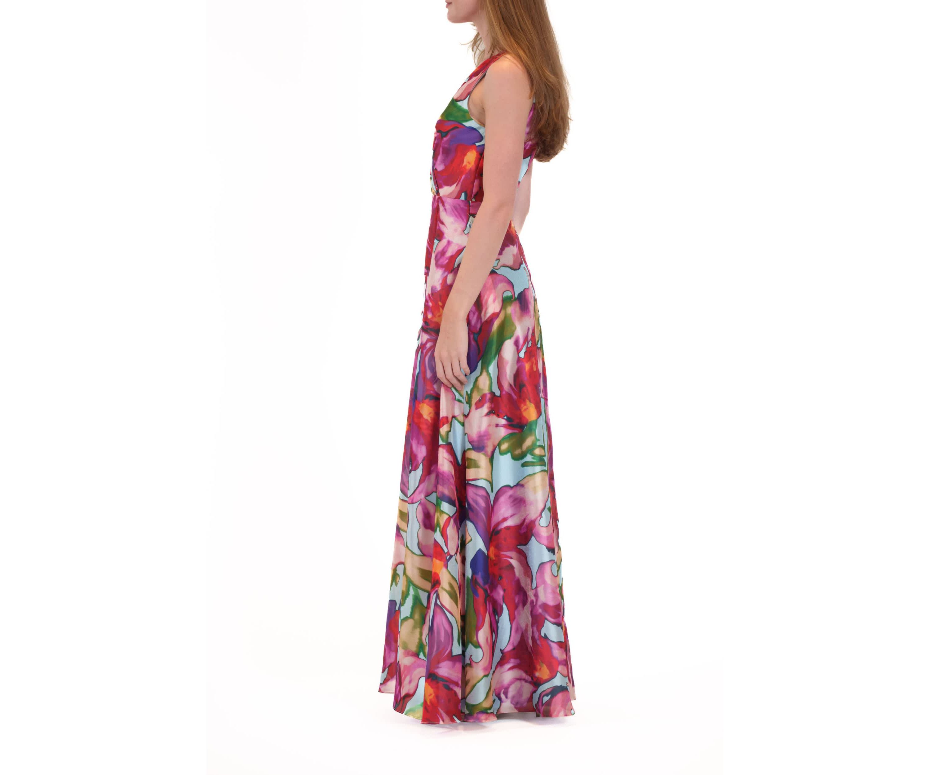 WOMENS DRESSES