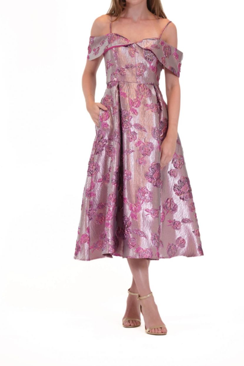 WOMENS DRESSES