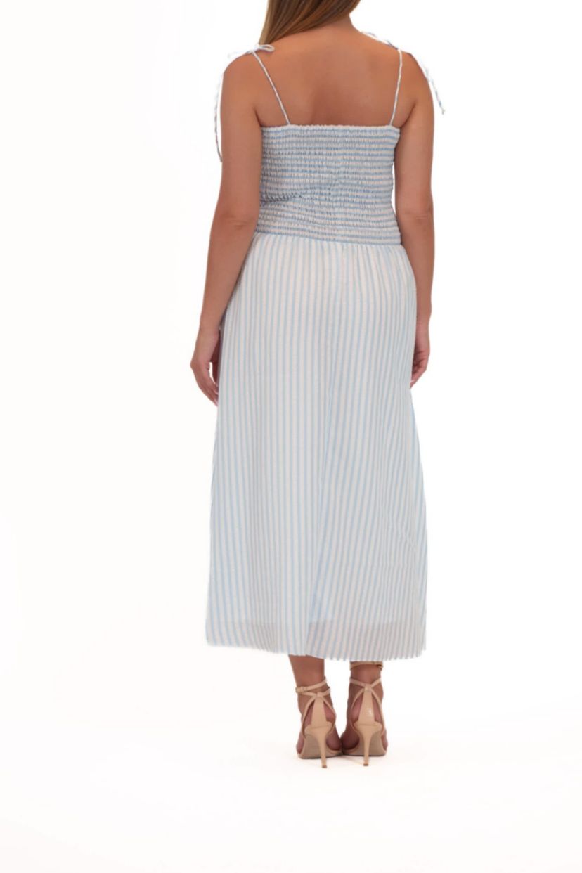 WOMENS DRESSES