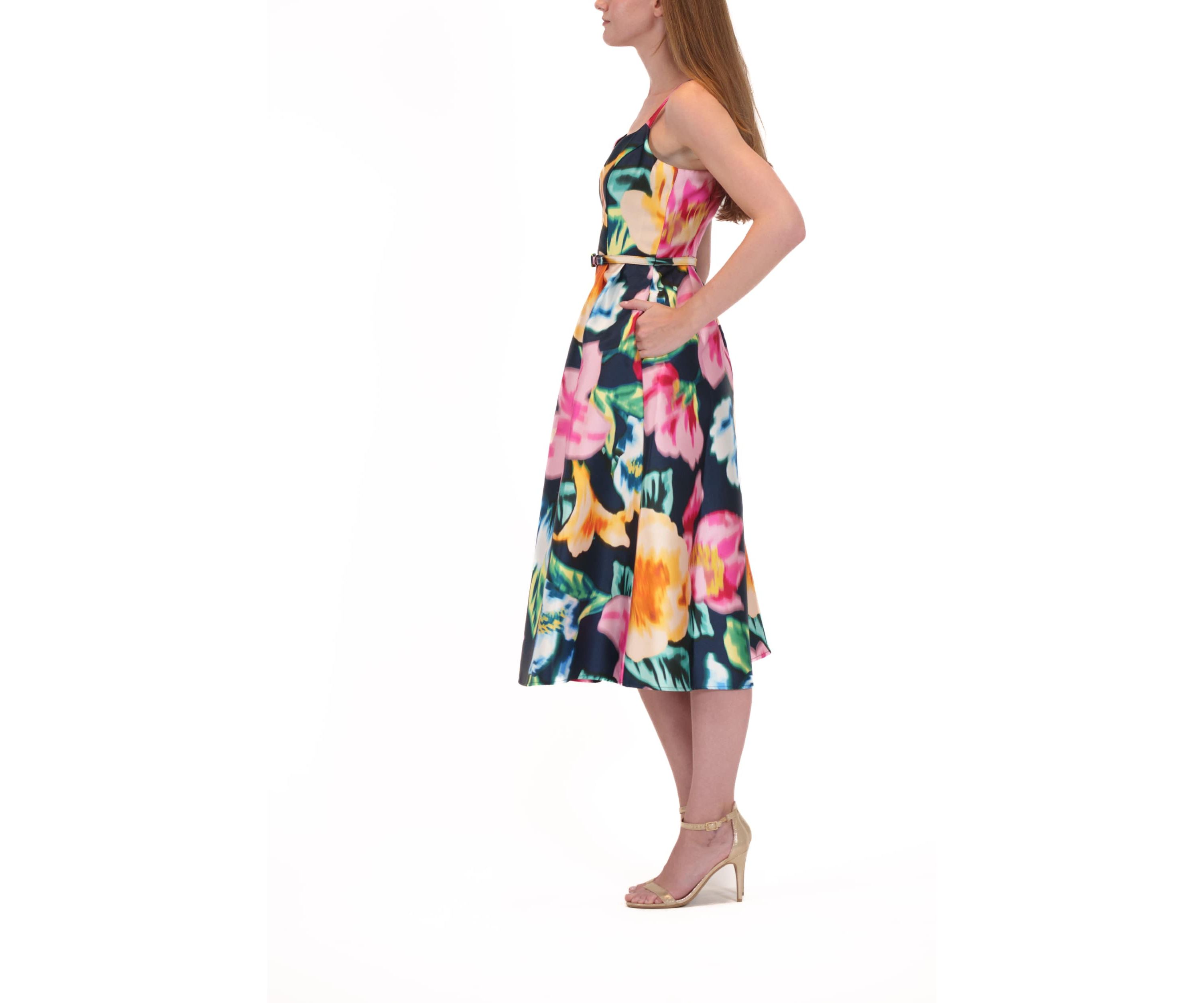 WOMENS DRESSES