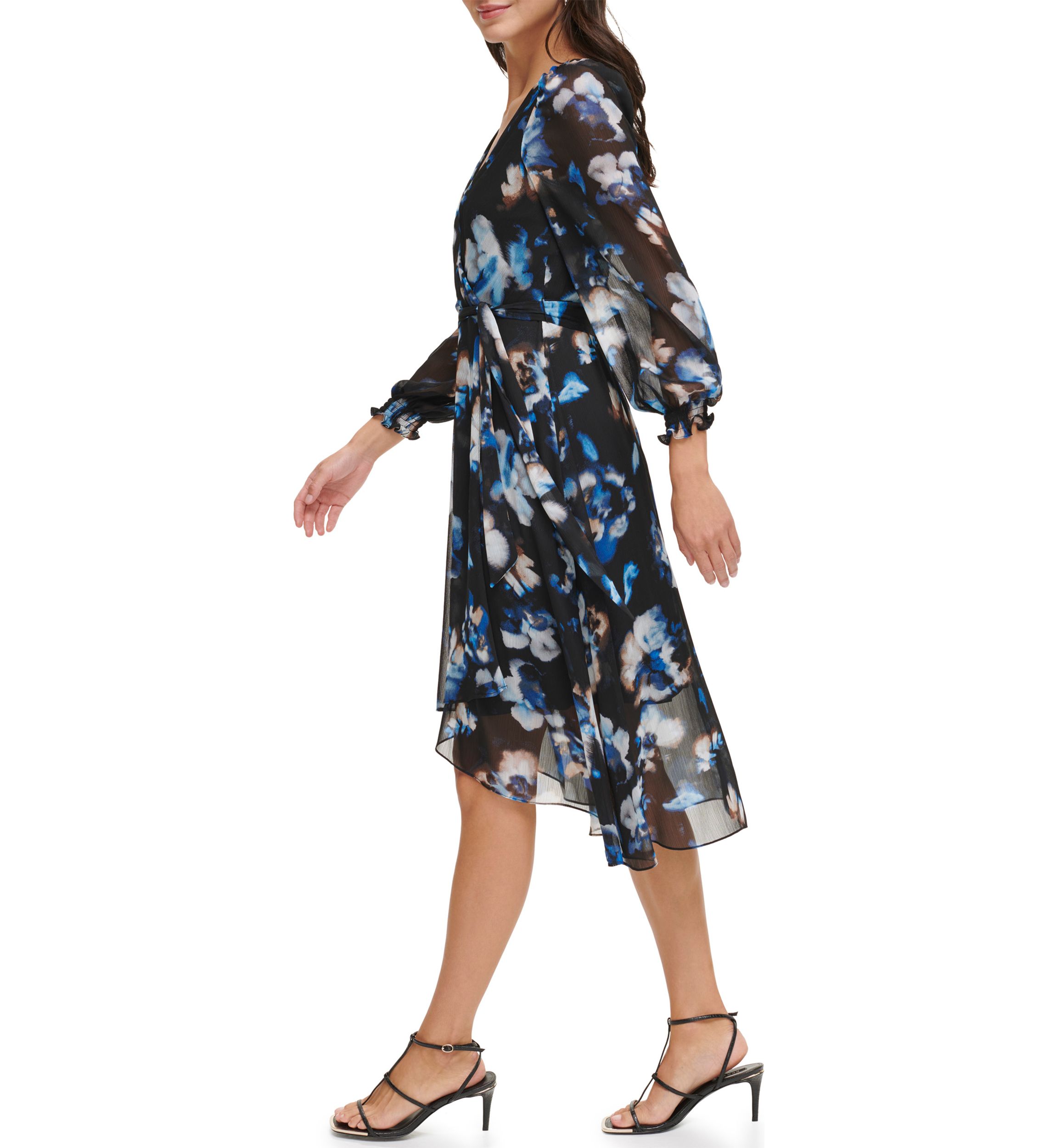 Womens 3/4 Sleeve V-Neck Printed Tie Waist Fit and Flare Dress