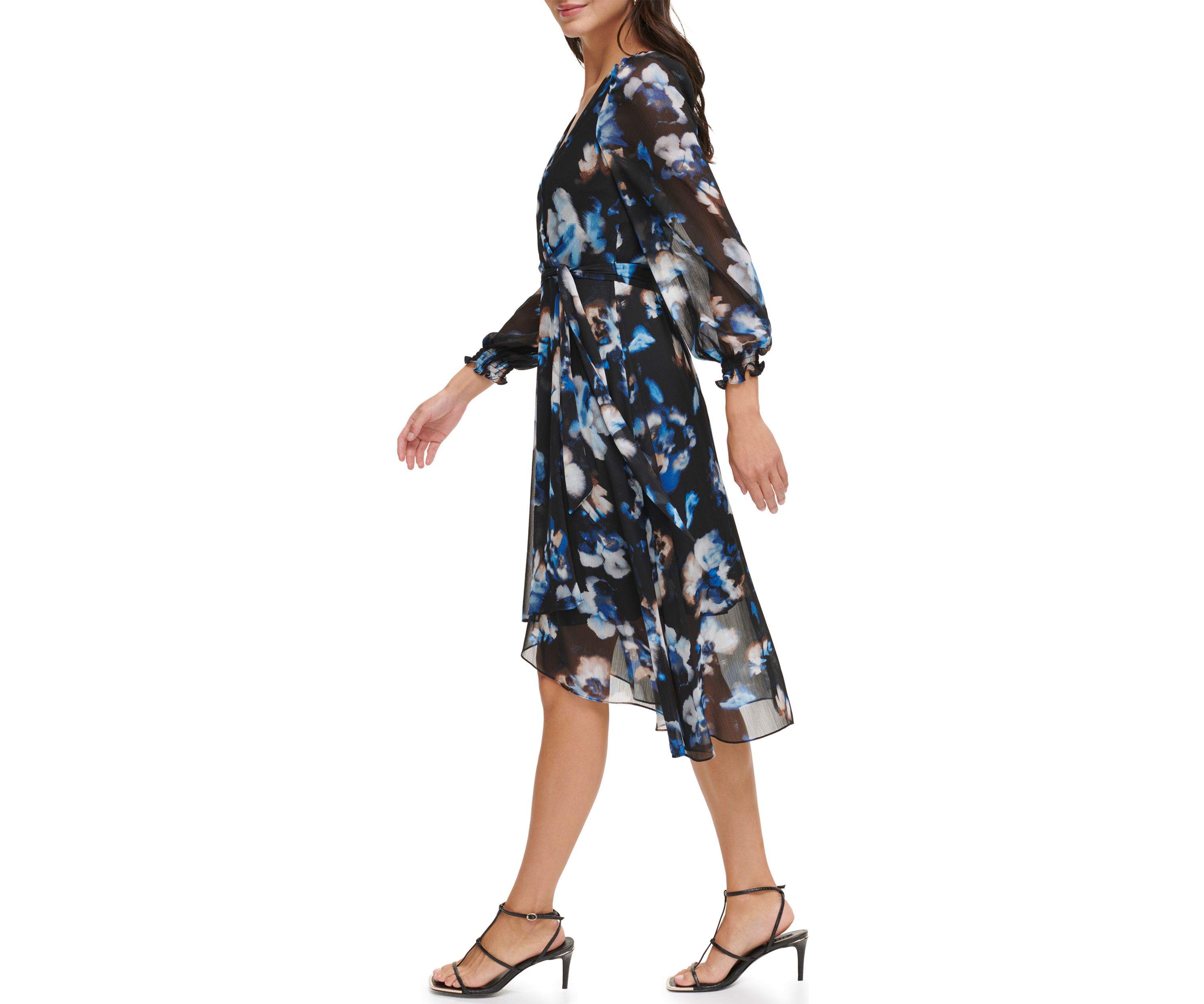Womens 3/4 Sleeve V-Neck Printed Tie Waist Fit and Flare Dress