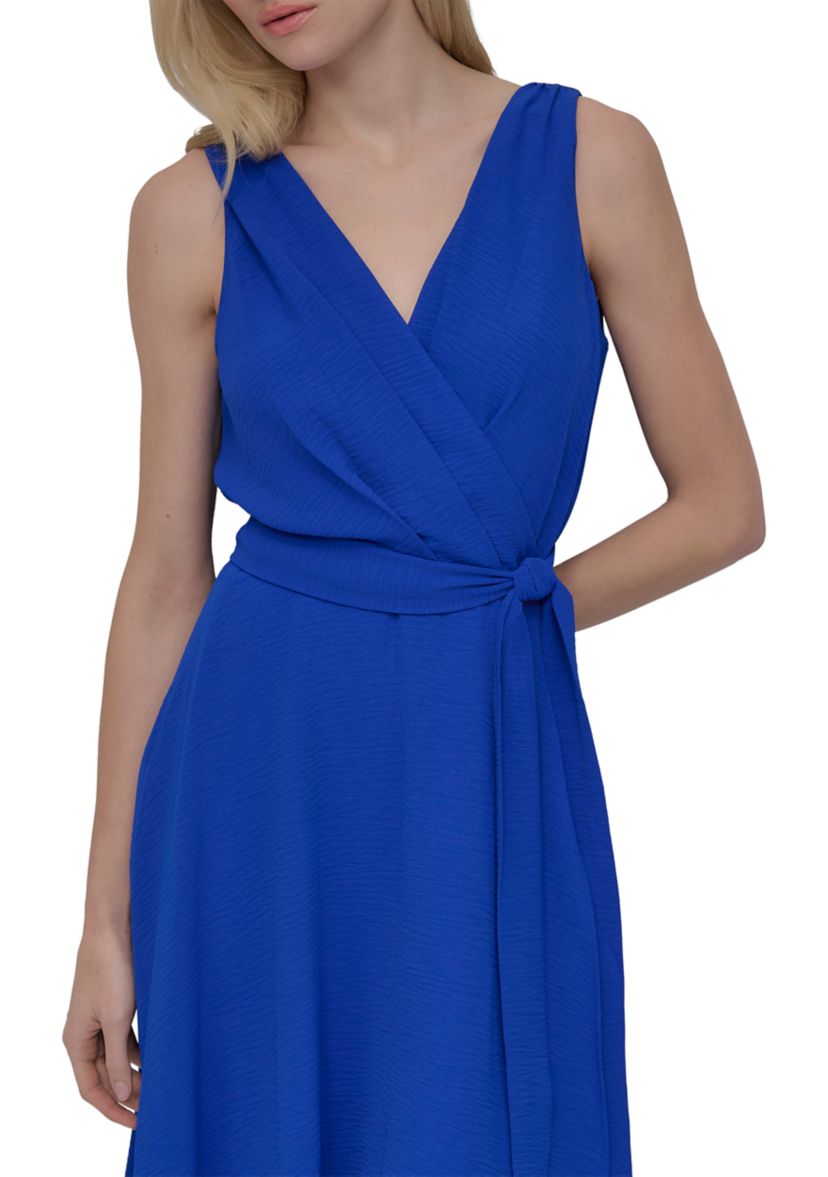Womens Sleeveless V-Neck Solid Tie Waist Midi Dress