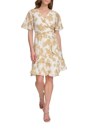 DKNY Women's Short Sleeve V-Neck Tie Waist Floral Print Fit and Flare Dress
