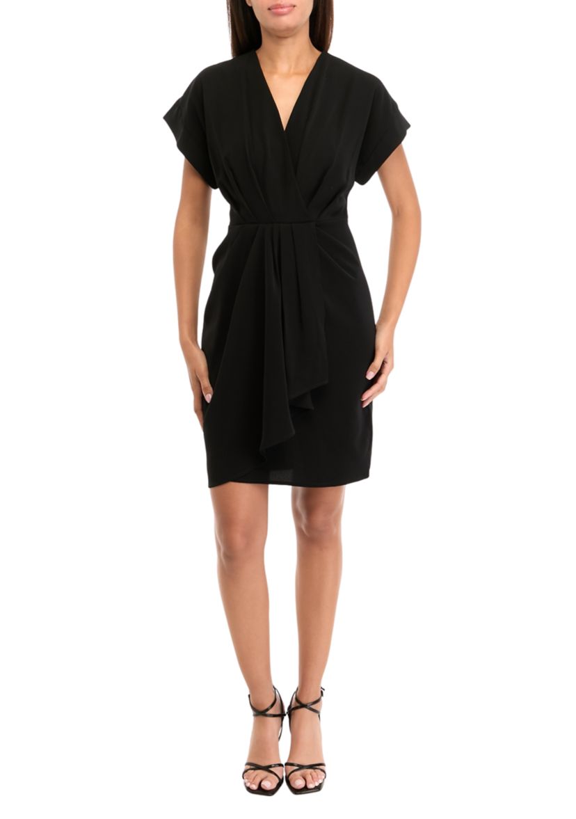 Womens Short Sleeve V-Neck Solid Crepe Fit and Flare Dress