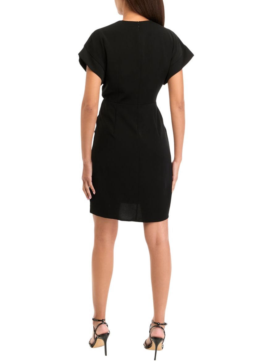 Womens Short Sleeve V-Neck Solid Crepe Fit and Flare Dress