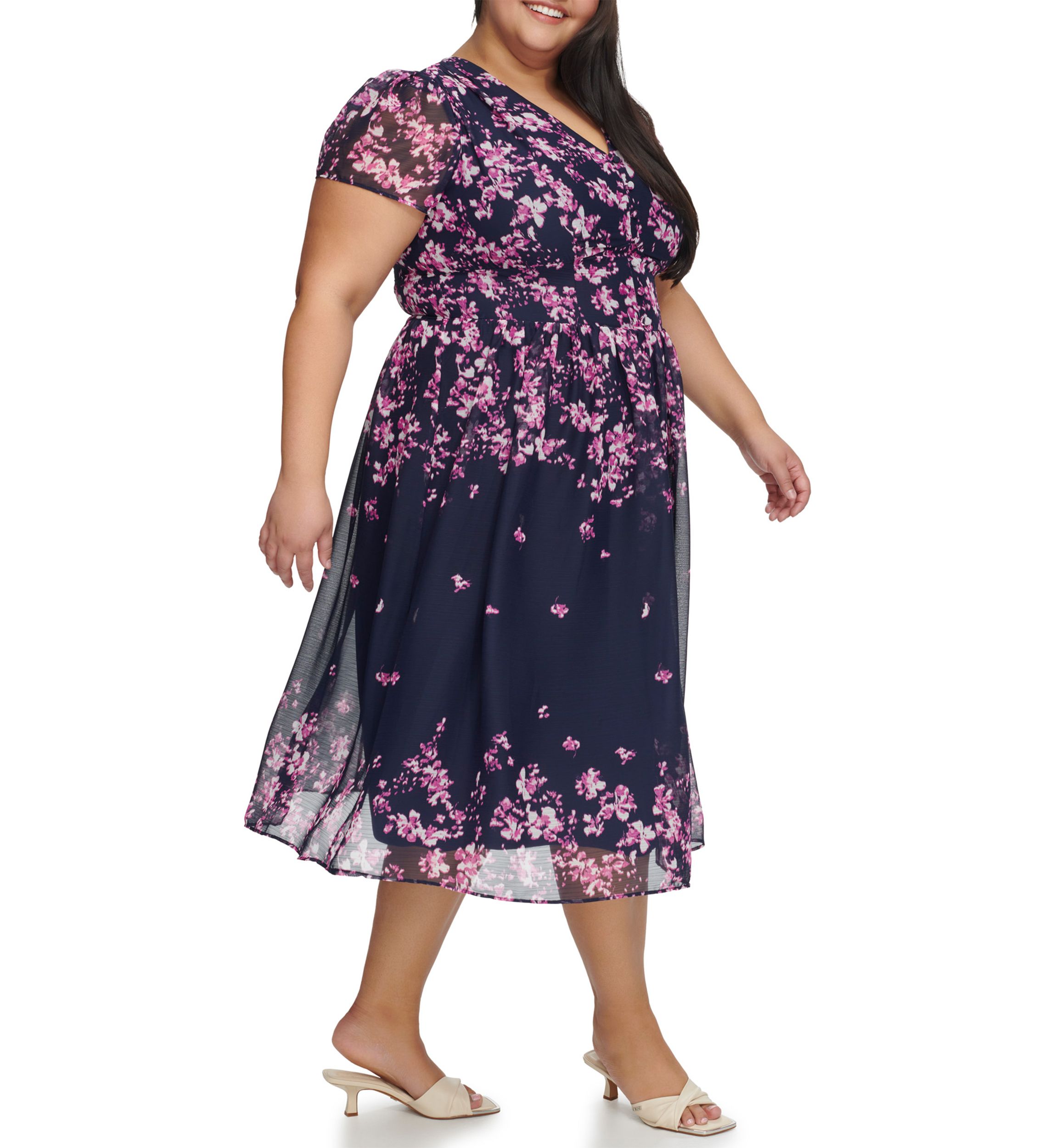 Plus Size Short Sleeve V-Neck Floral Print Button Front Midi Dress